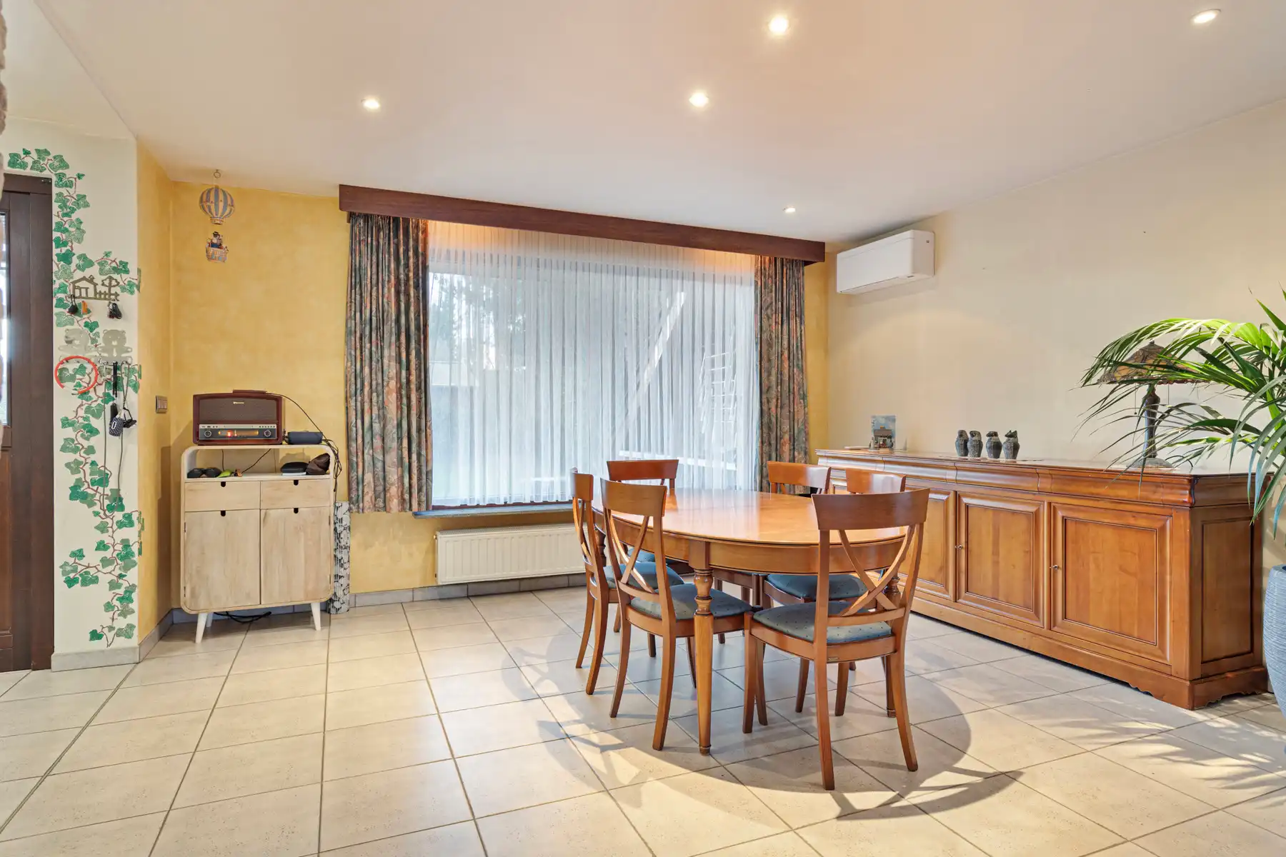 Ruime villa met LOODS! foto 5