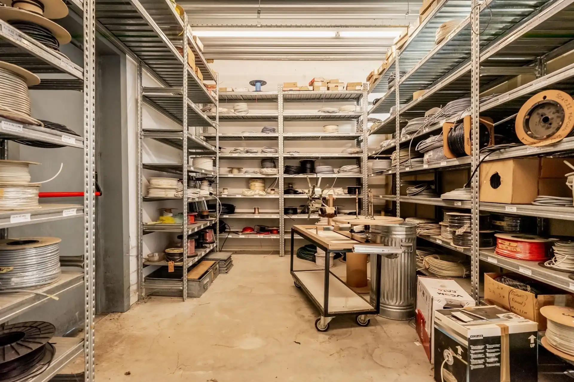 Instapklaar Handelspand op Toplocatie Te Mechelen foto 10