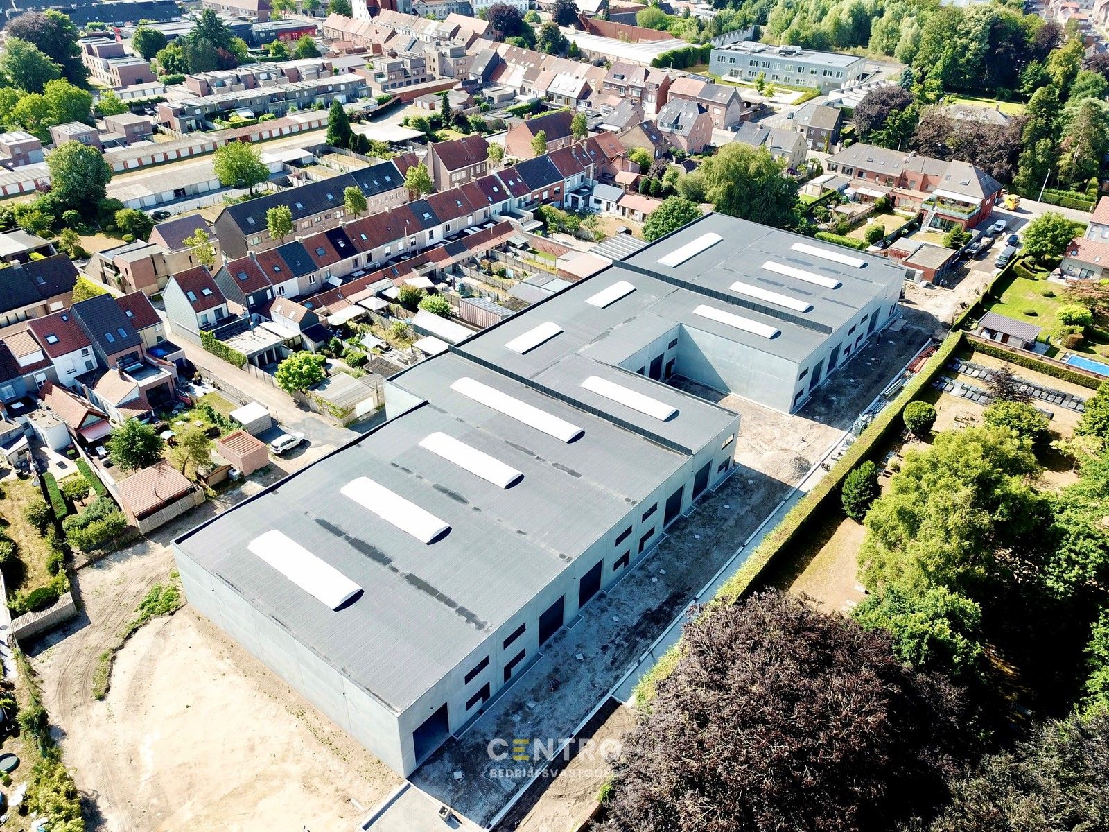 NIEUWBOUW KMO -Unit (270m2) te Eeklo vlakbij de N9! foto 4