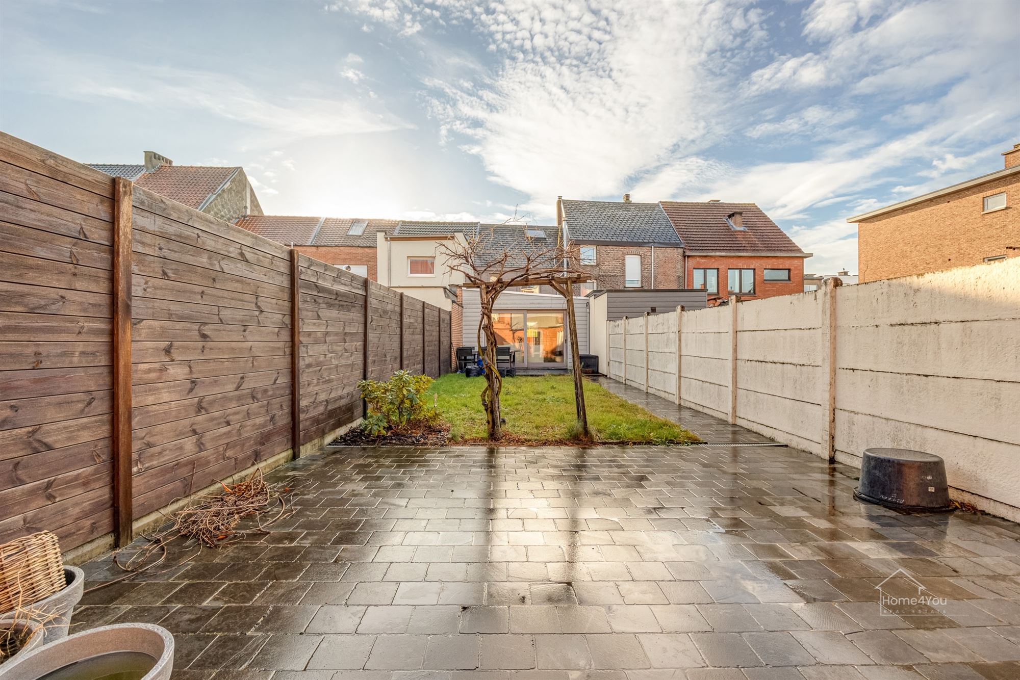 Charmante lichtrijke woning met ruime tuin foto 11