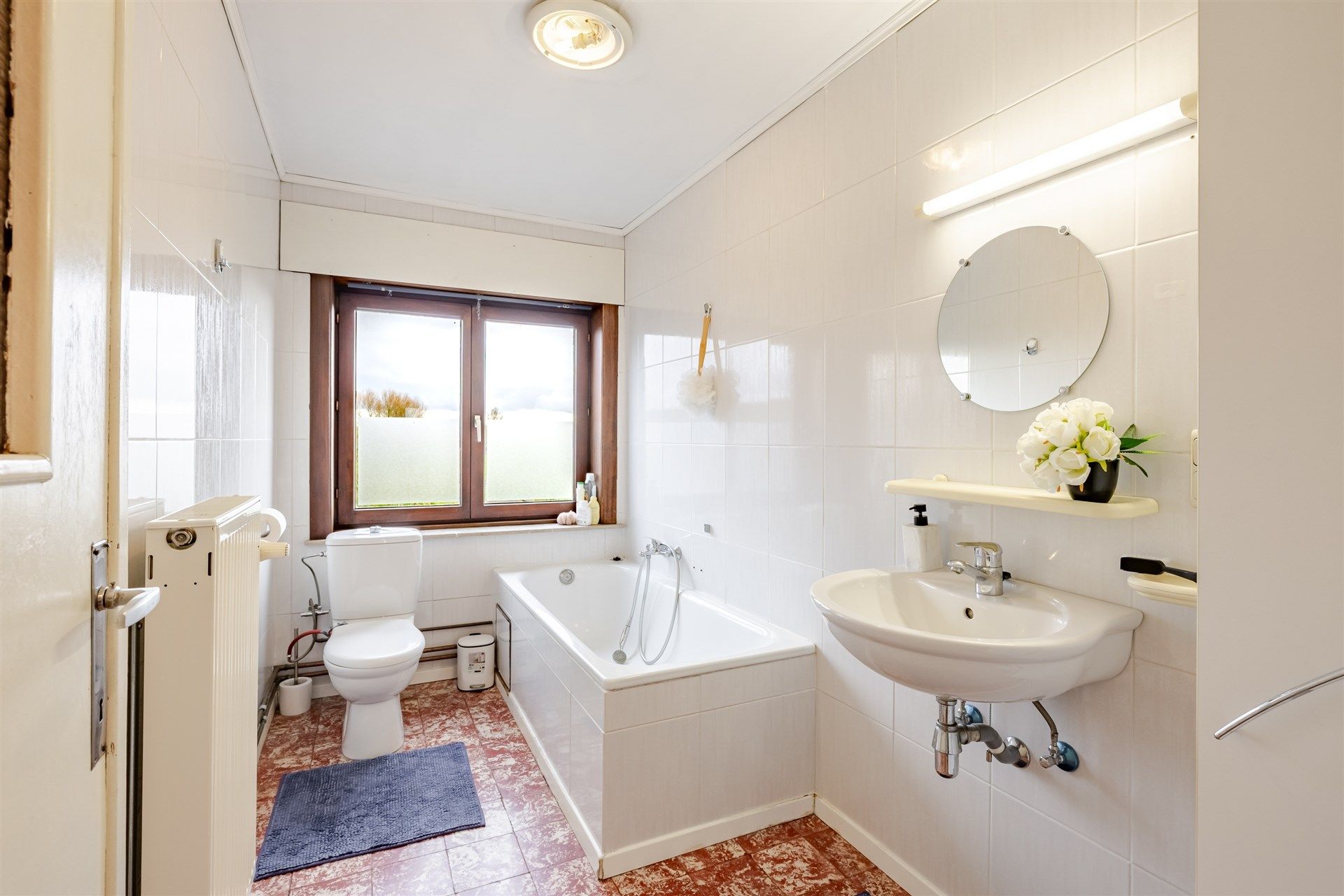 Charmante open bebouwing in een groene en rustige omgeving foto 19