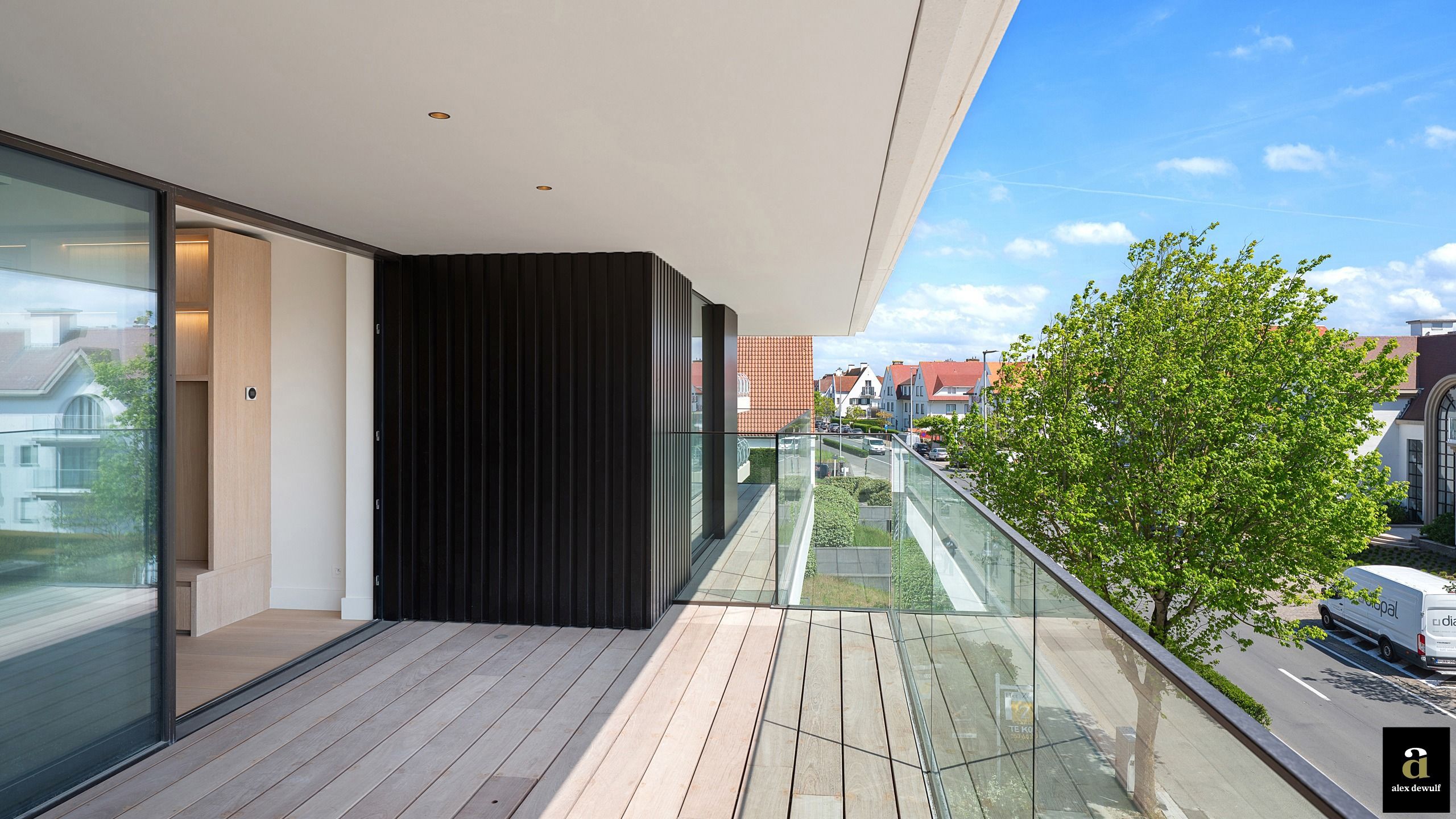 Stijlvol 2-slaapkamerappartement nieuwbouw met zonneterras en zeezicht – Ocean Drive [Kustlaan - Zoute]. foto 3
