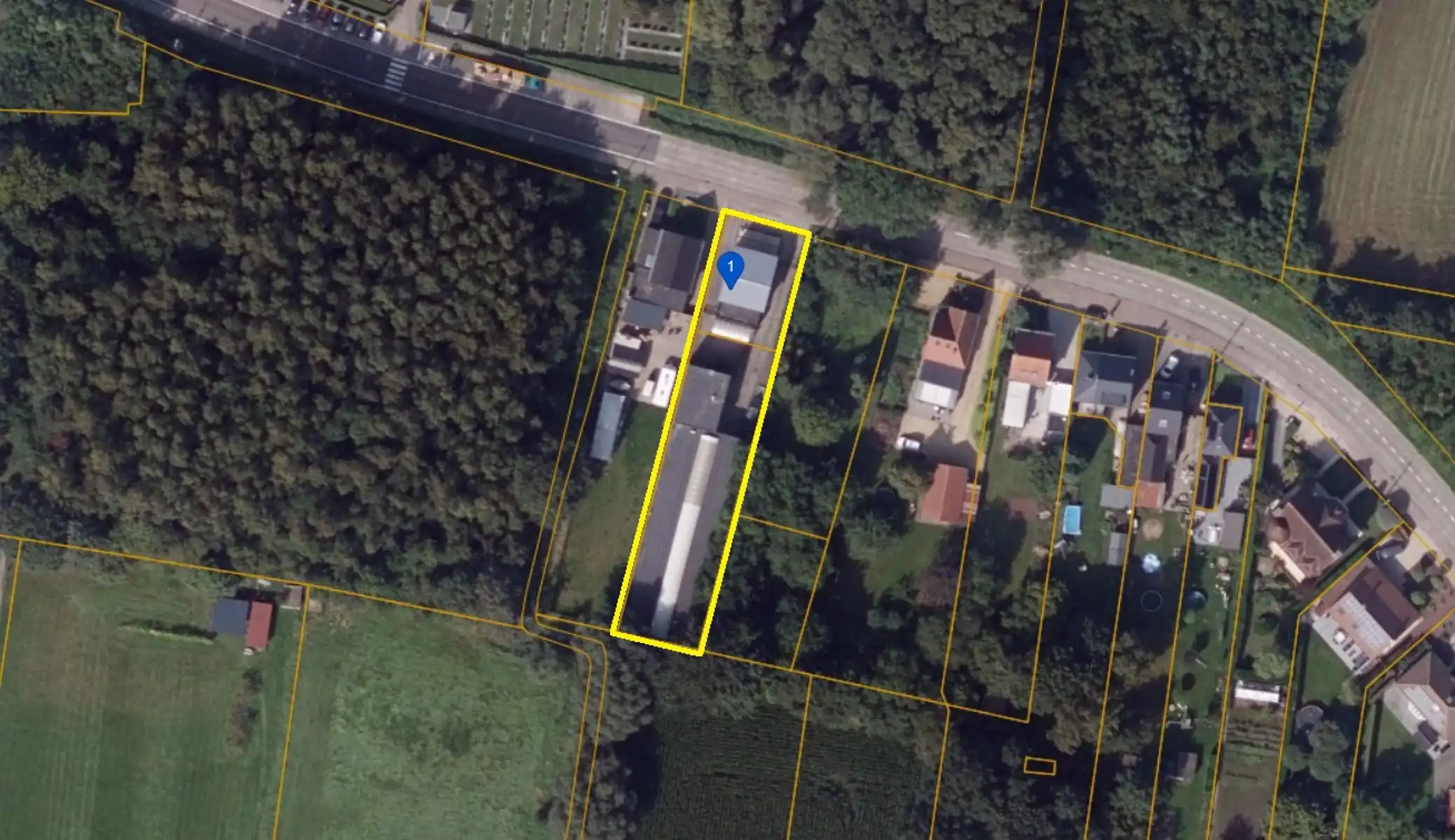 Huis met magazijn en kantoorruimte te koop! foto 2