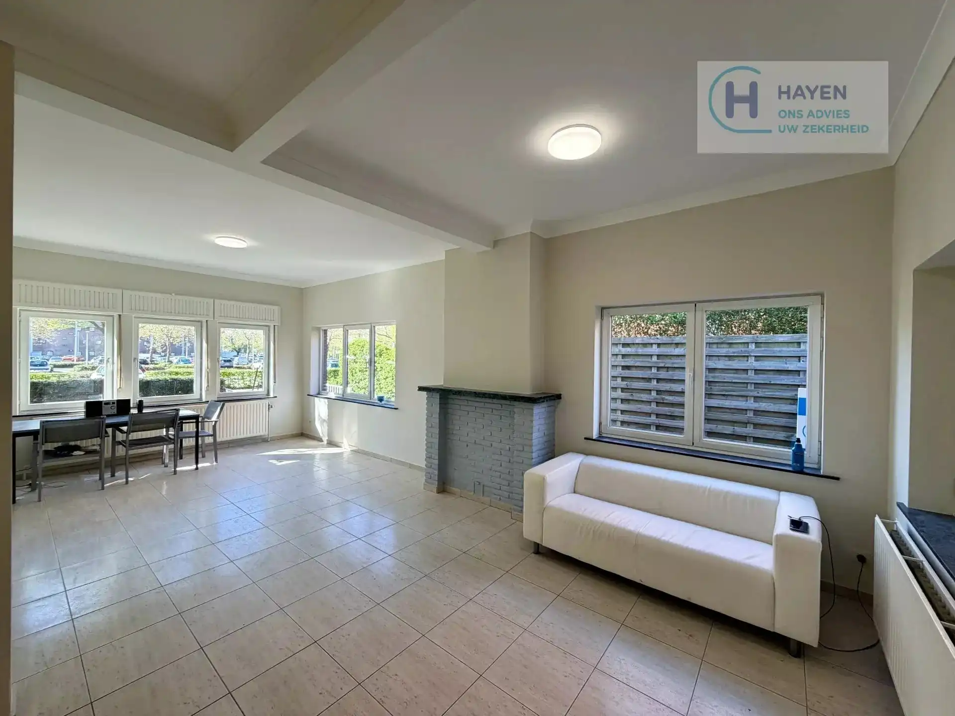 Ruime gezinswoning met 3 slaapkamers in Hasselt foto 8