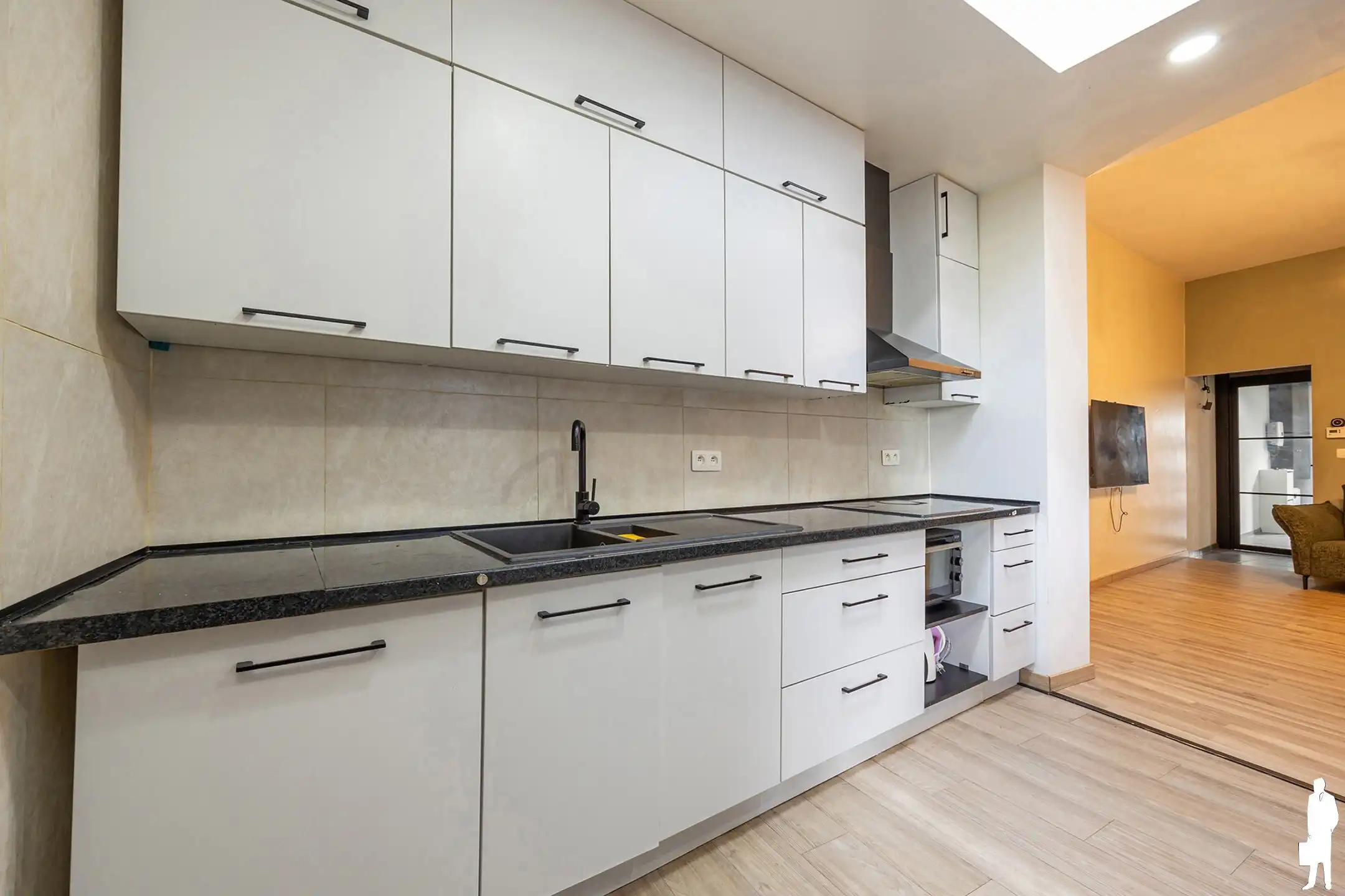 Gerenoveerde woning met garage & zonnige tuin in Steendorp foto 5