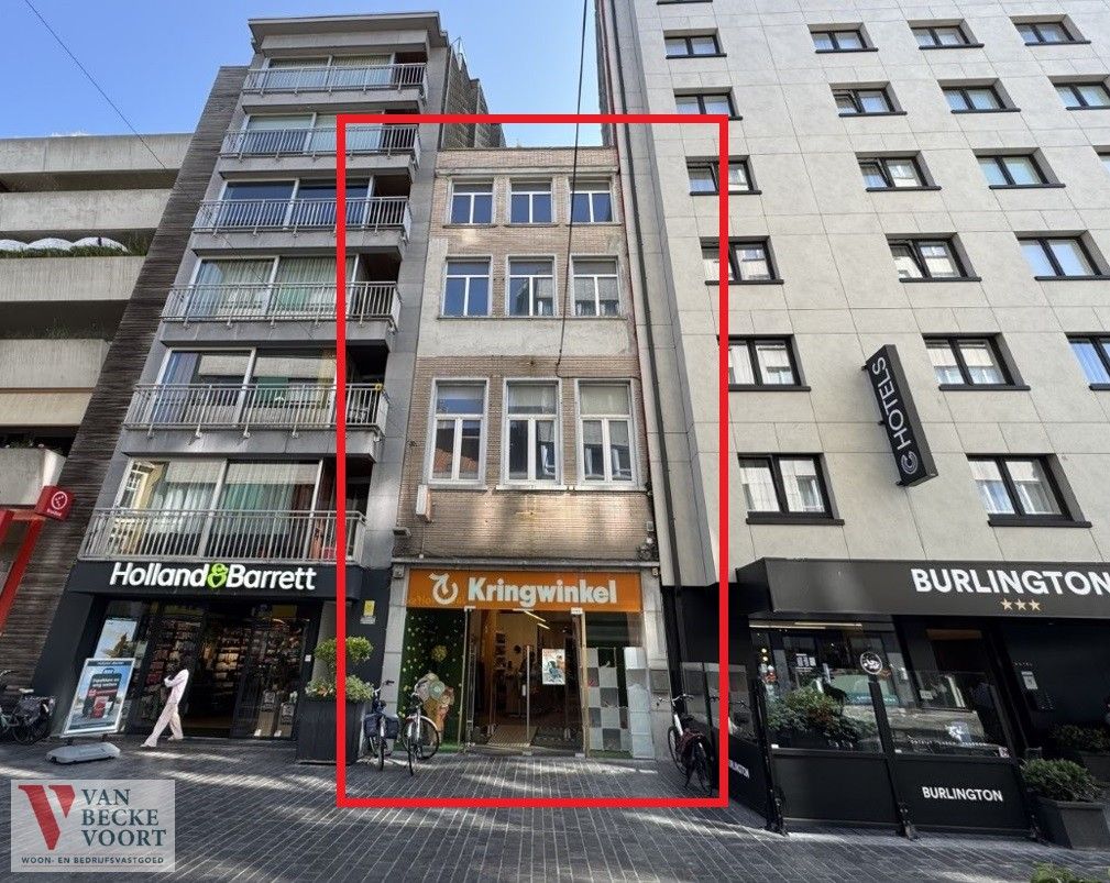 Handelspand op AAA-locatie foto {{pictureIndex}}