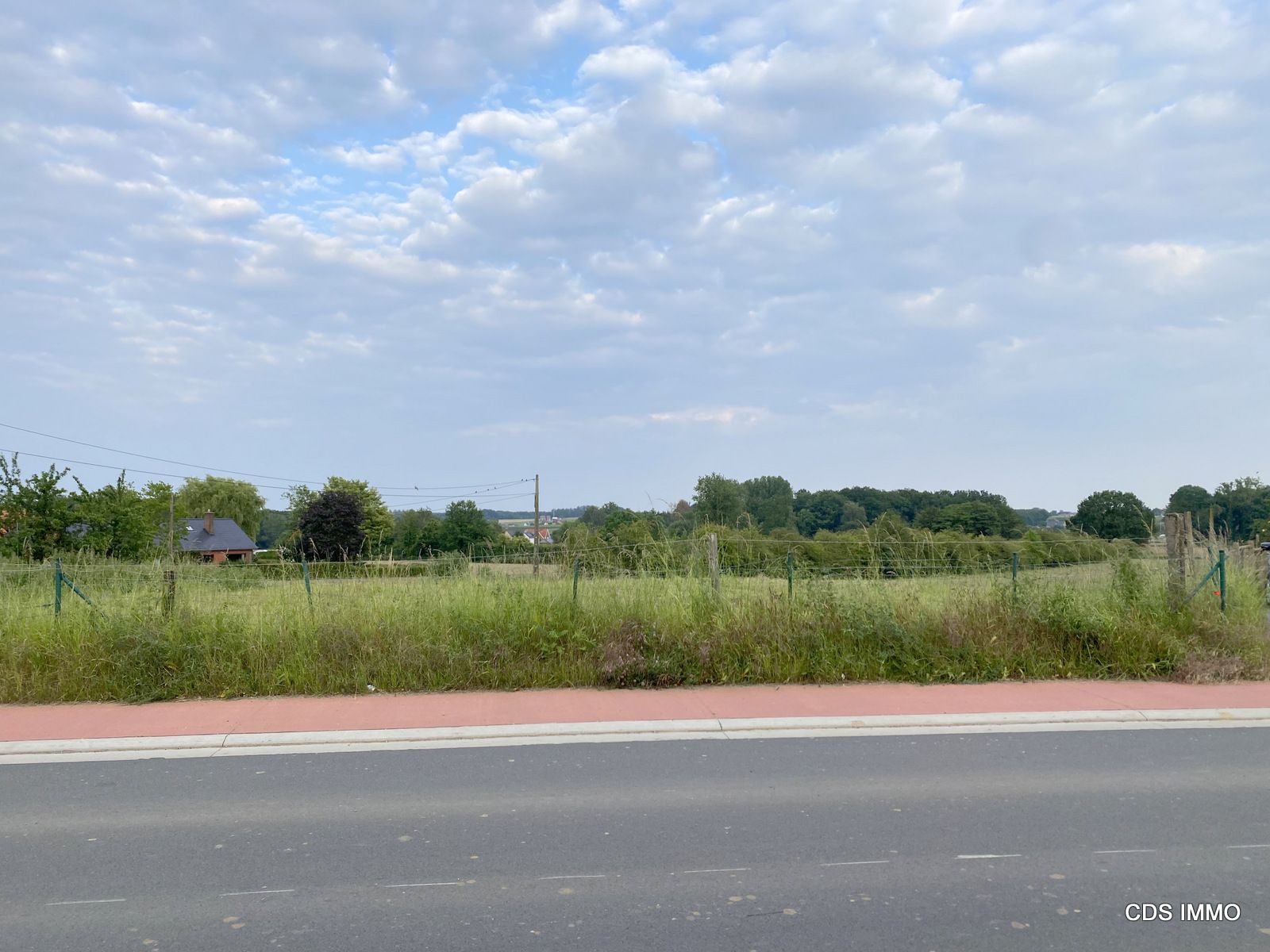 Zeer landelijk gelegen VILLABOUWGROND MET TUIN OP HET ZO ! foto 3