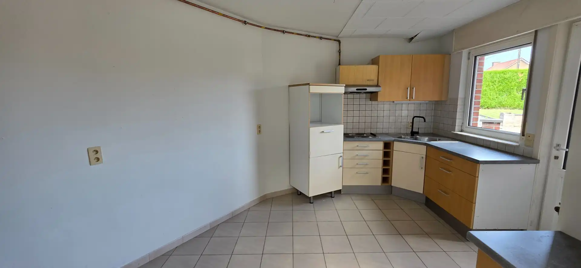 Renovatiewoning met veel potentieel foto 5