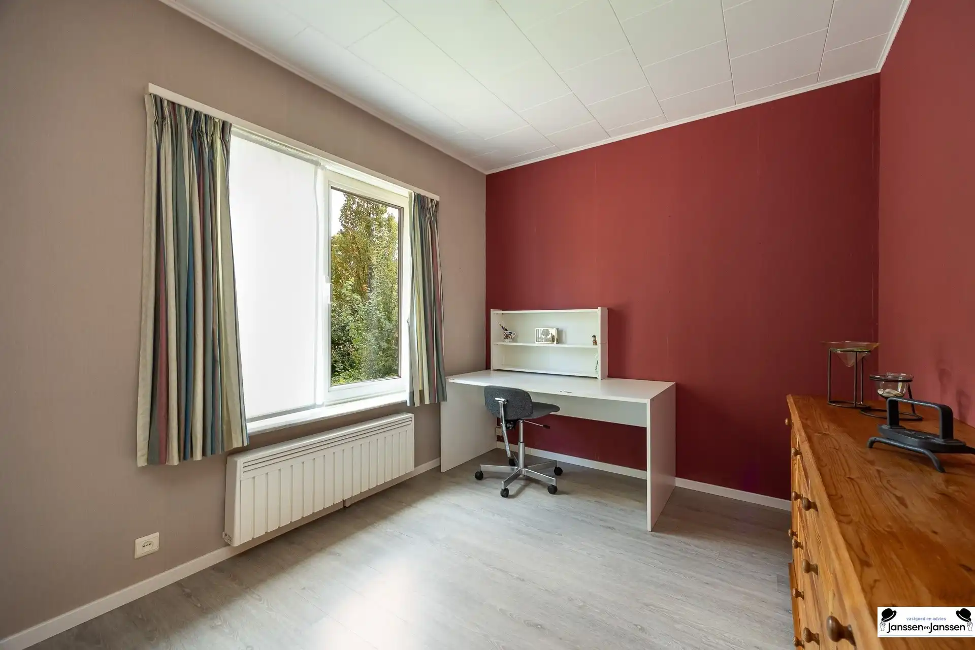 Verrassend ruime villa met ZW-gerichte tuin!  foto 18