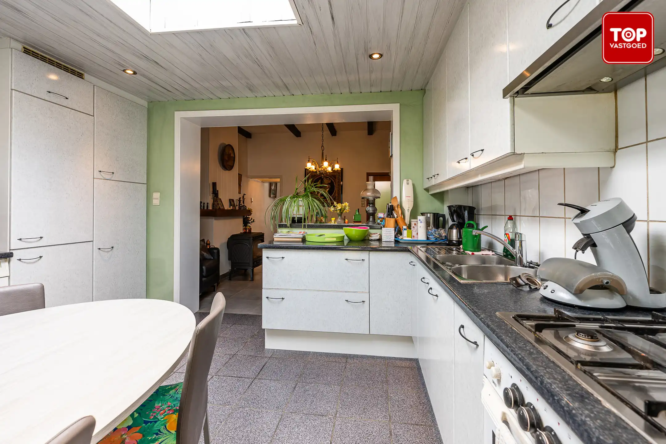 Op te frissen woning op TOP ligging.  foto 11