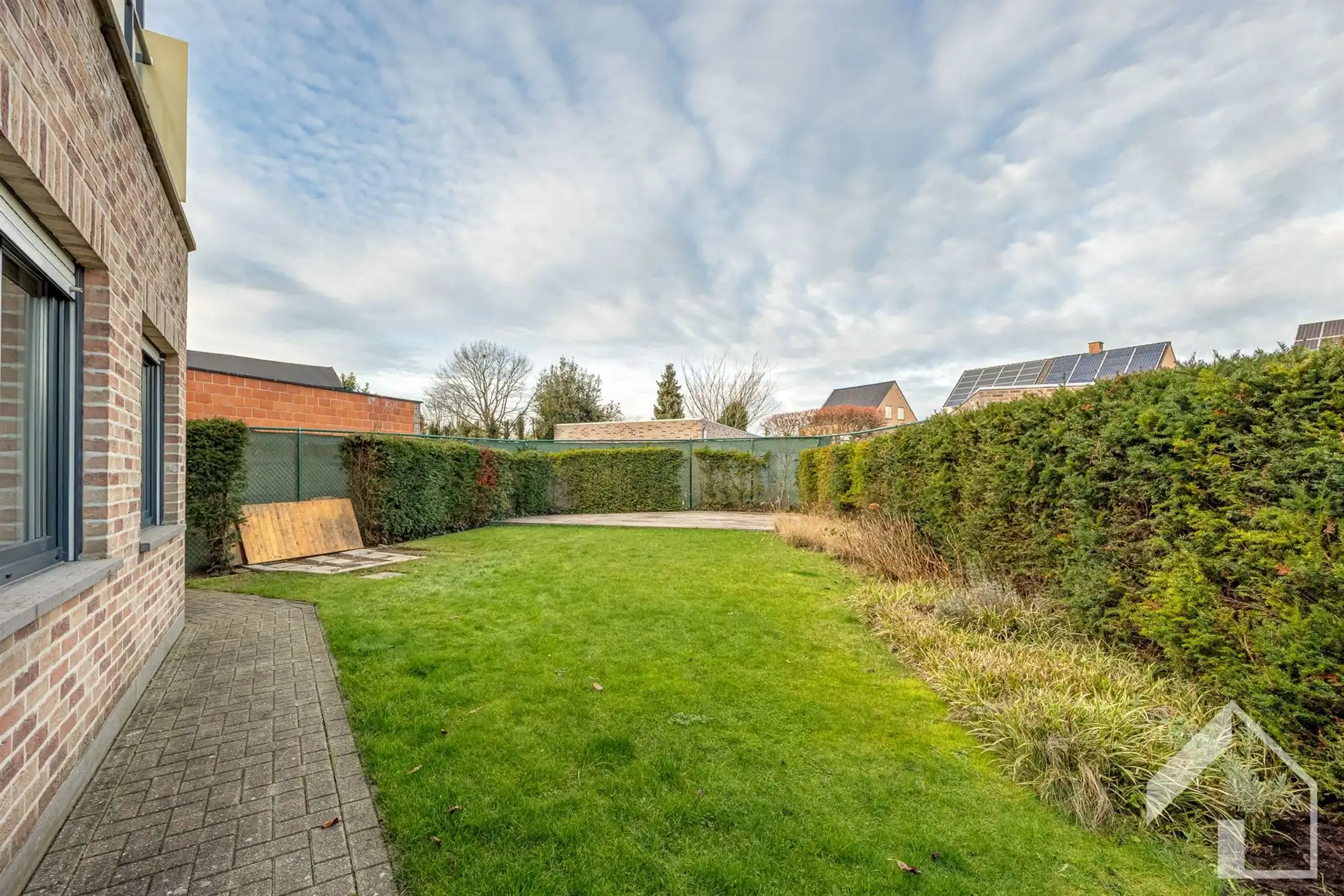 Groot instapklaar appartement van 140m2 met 3 slaapkamers foto 2