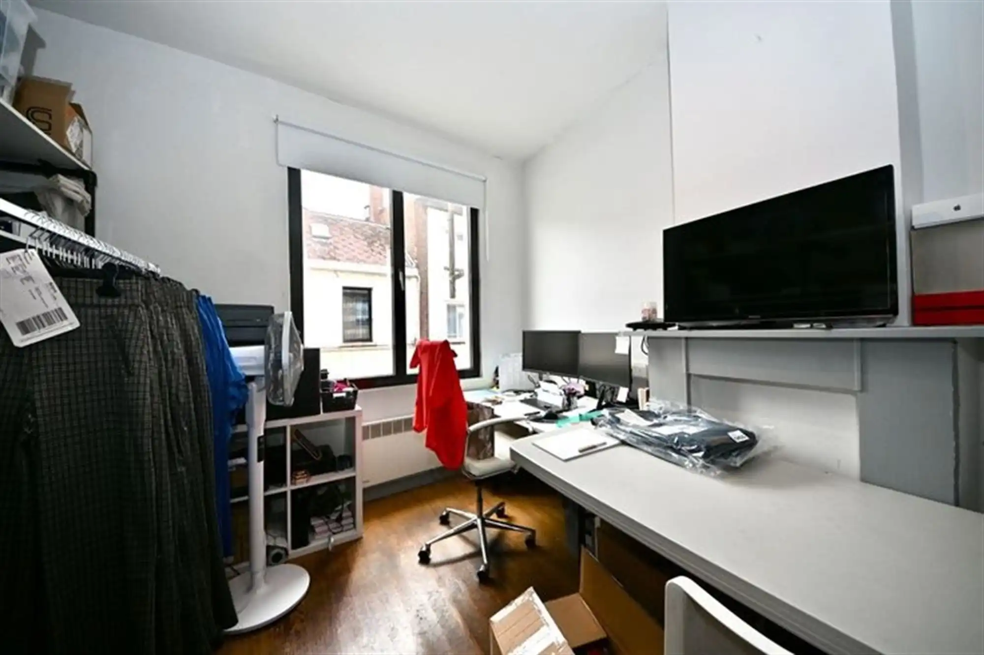 Handelspand met woonst.  foto 13