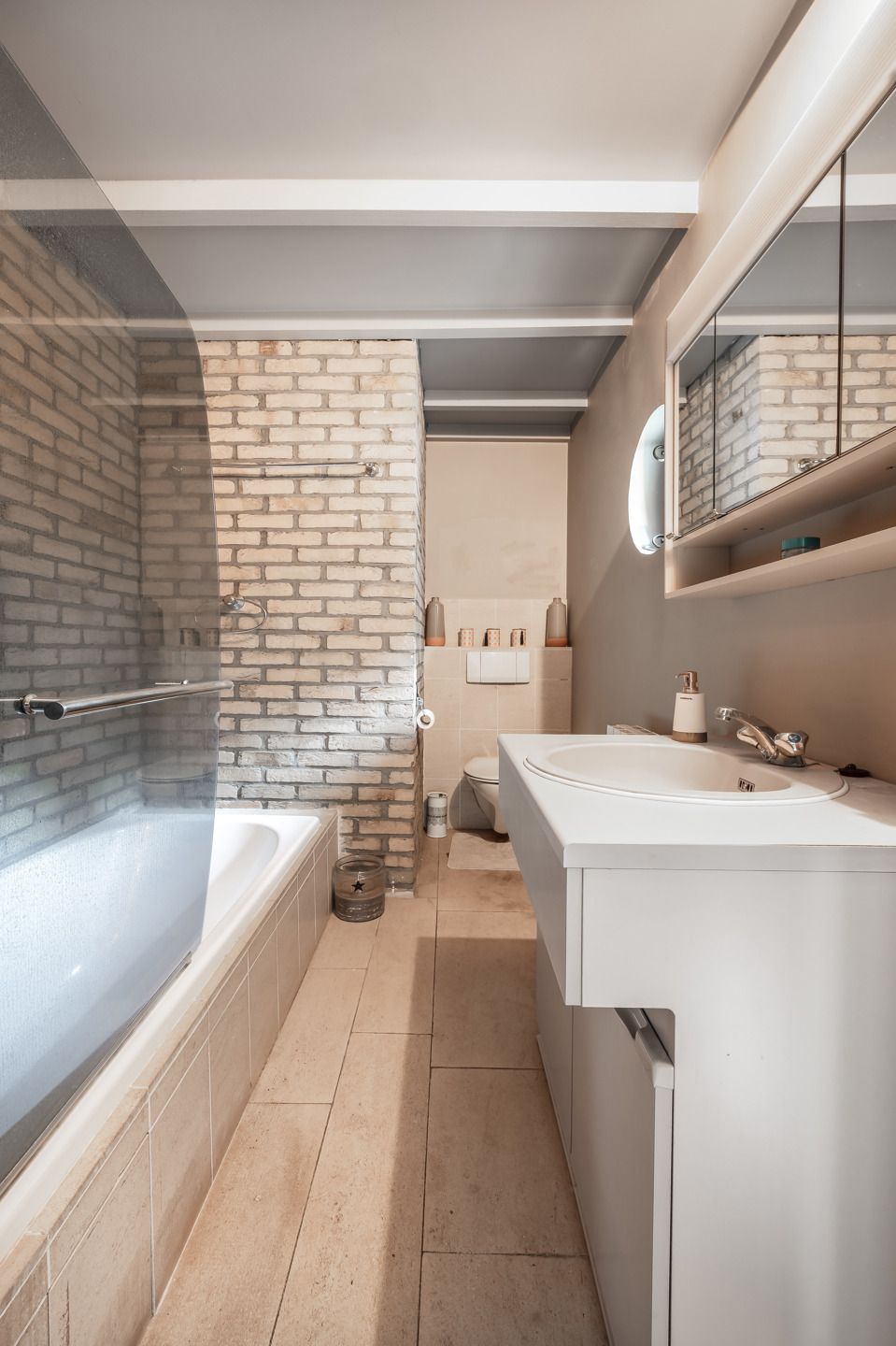 Woning met bijgebouw op groen domein van 3.905 m2 foto 25