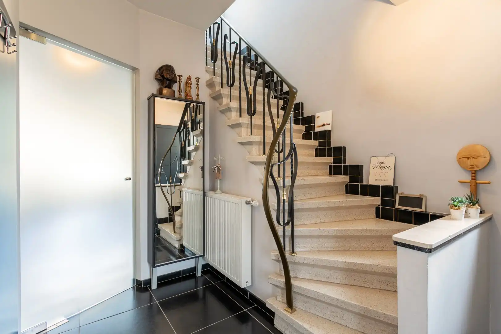 Energiezuinige woning met 5 slpk, tuin en garage foto 4