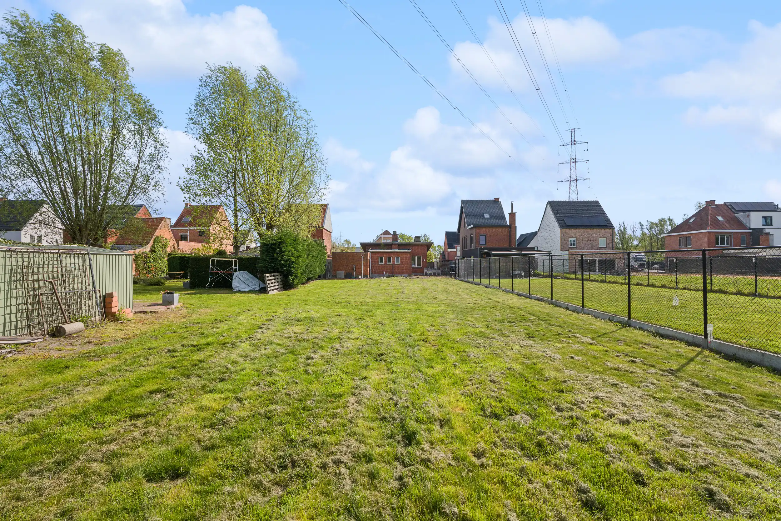 Karakteristieke, lichtrijke bungalow op groot perceel foto 15