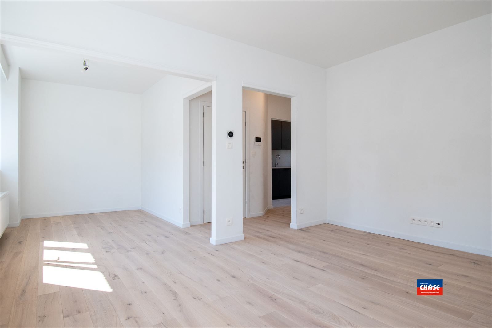 Gerenoveerd appartement met één slaapkamer foto 5