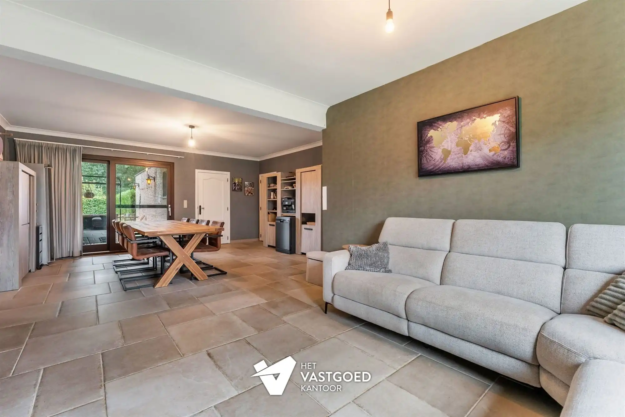 ZEER RUIME, ENERGIEZUINIGE WONING MET ENORM VEEL MOGELIJKHEDEN OP 5320M²! foto 11