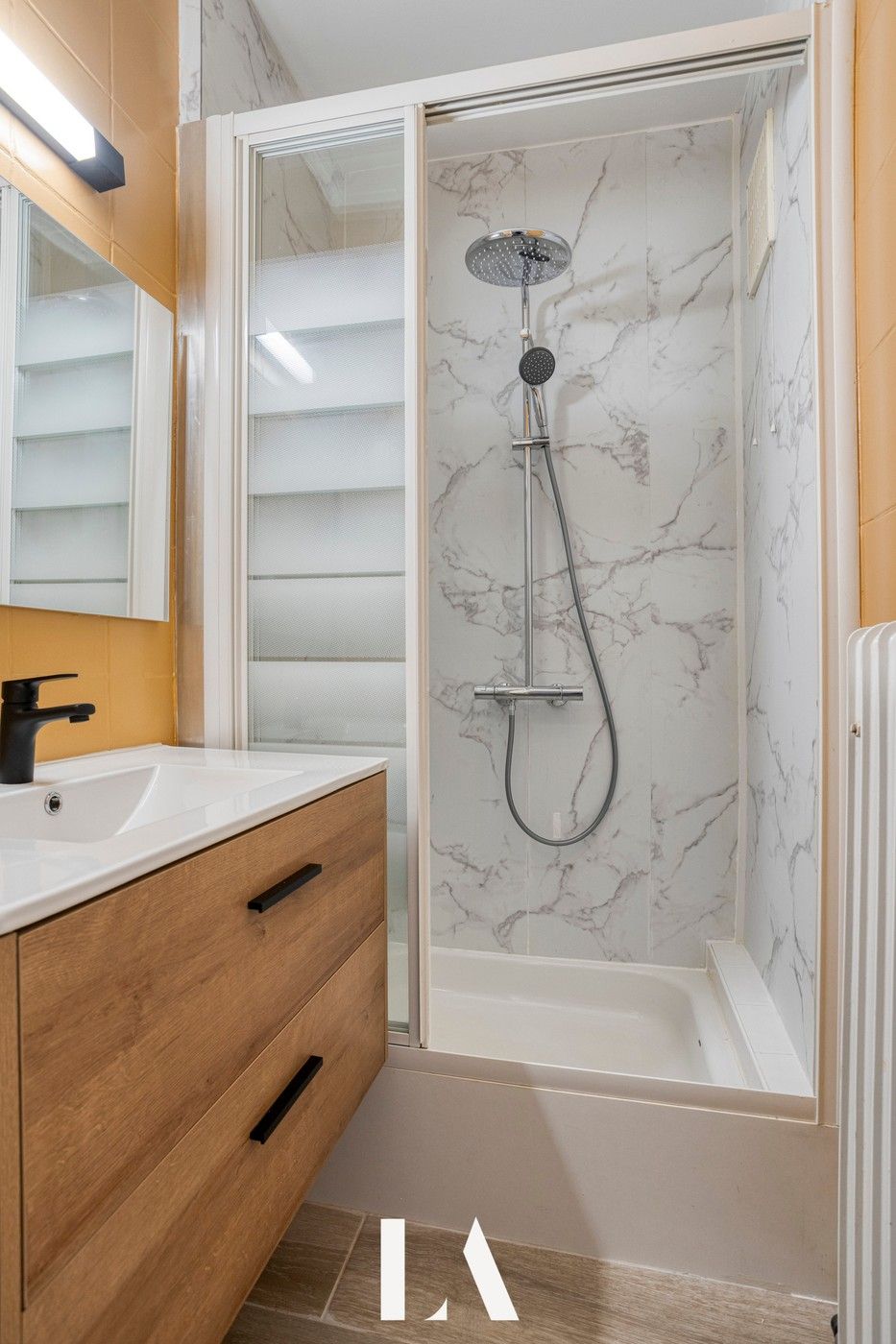 Vernieuwd 1-slaapkamer appartement vlakbij zee. foto 10