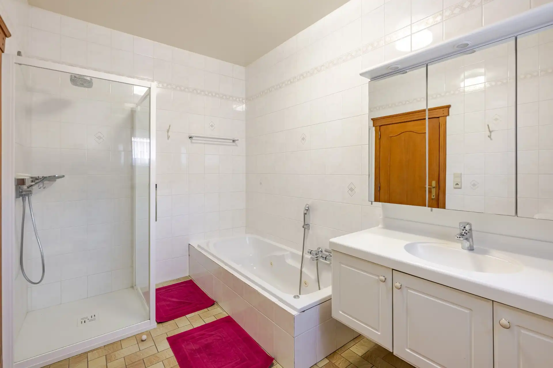 Charmante villa met panoramisch zicht op een toplocatie foto 26