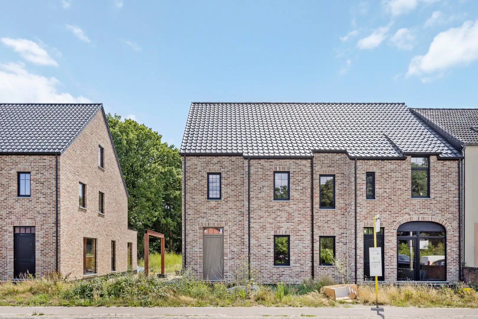 Casco woning in landelijke pastorijstijl met zuidgerichte tuin en 210 m² woonoppervlakte foto 2