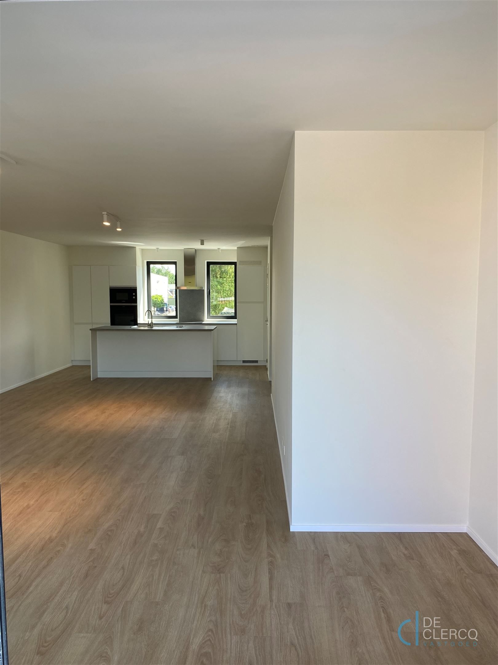 Tijdloos en duurzaam appartement TE HUUR op topligging in Lochristi! foto 10