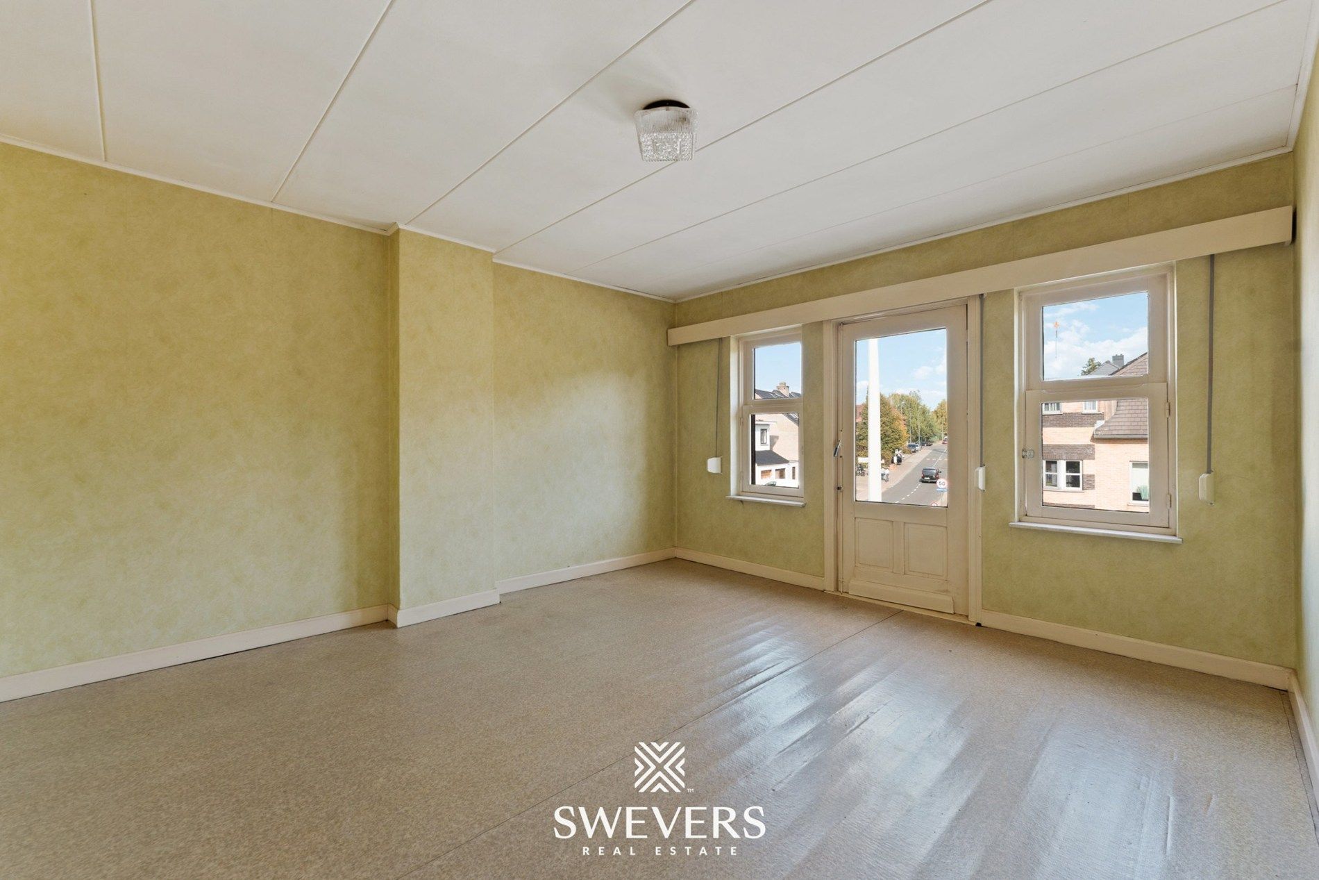 Woonst met 5 slaapkamers en hangar van 250m² in centrum Beringen foto 28