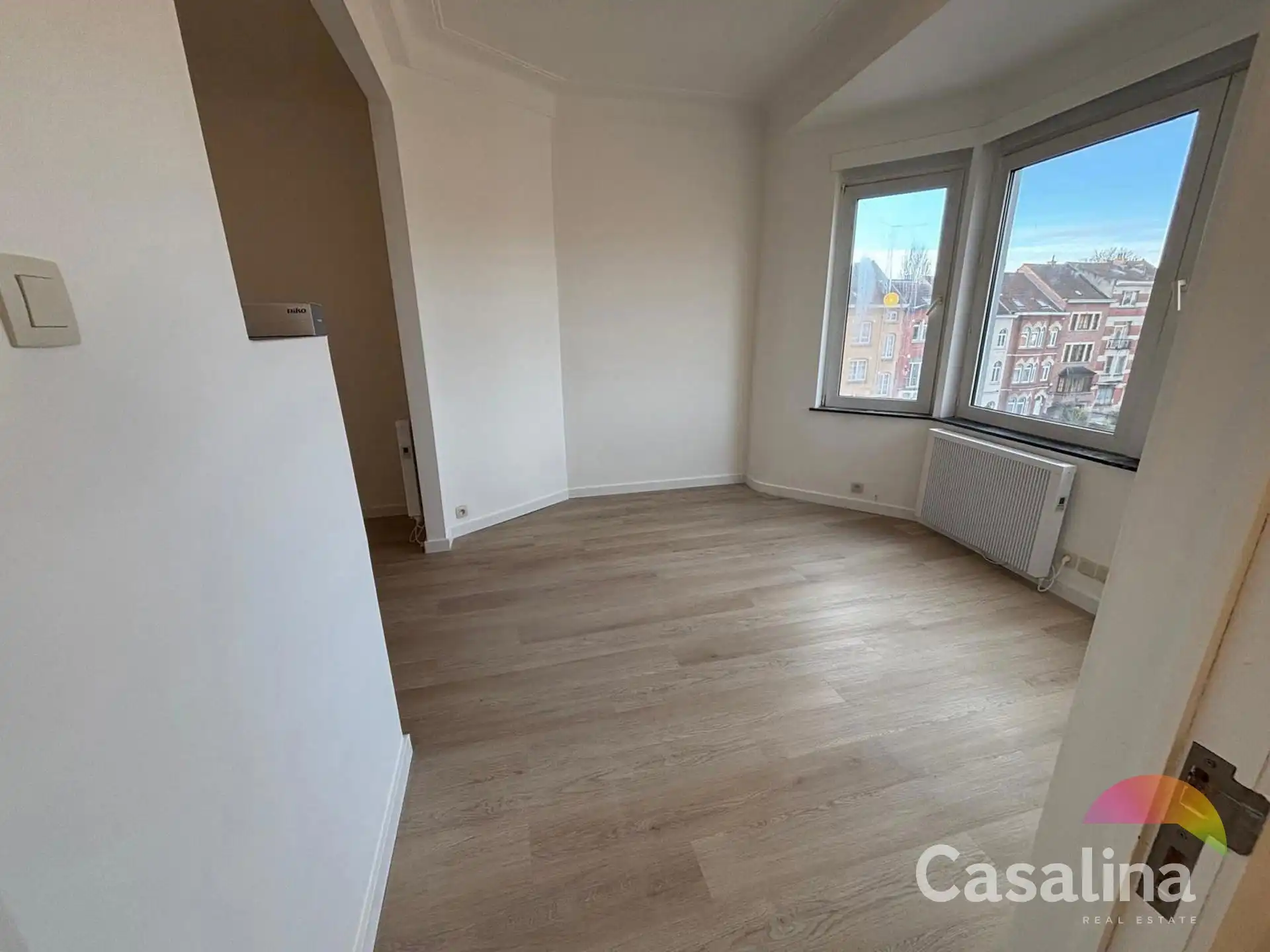 Bezoeken enkel par mail foto 2