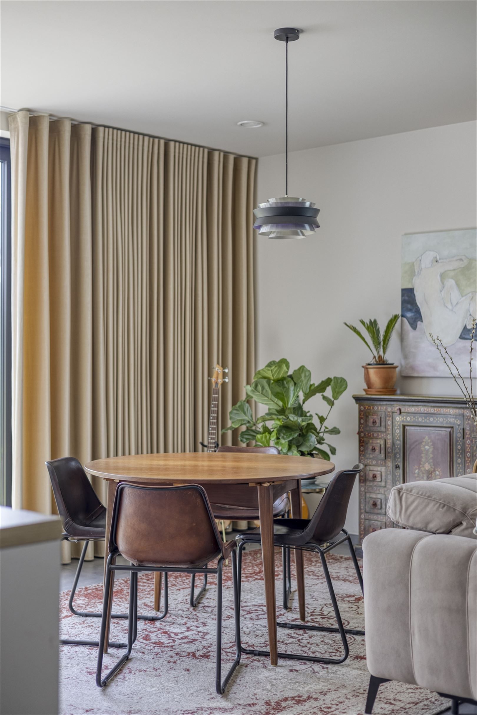 TE KOOP: Recente halfopen woning met tuin in Hoepertingen! foto 8