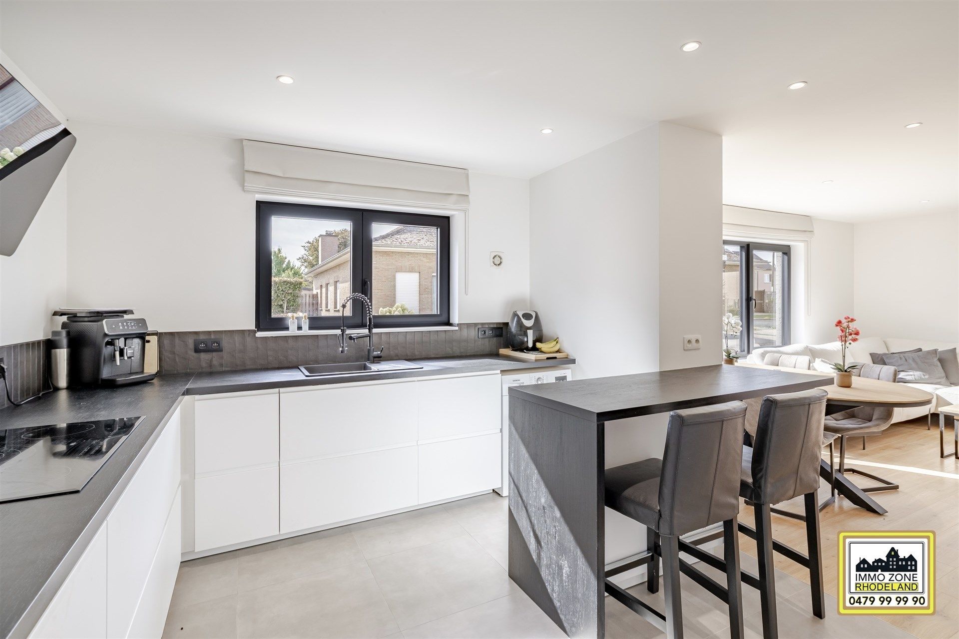 Luxueus gelijkvloers appartement met 2 slpks en terras foto 11