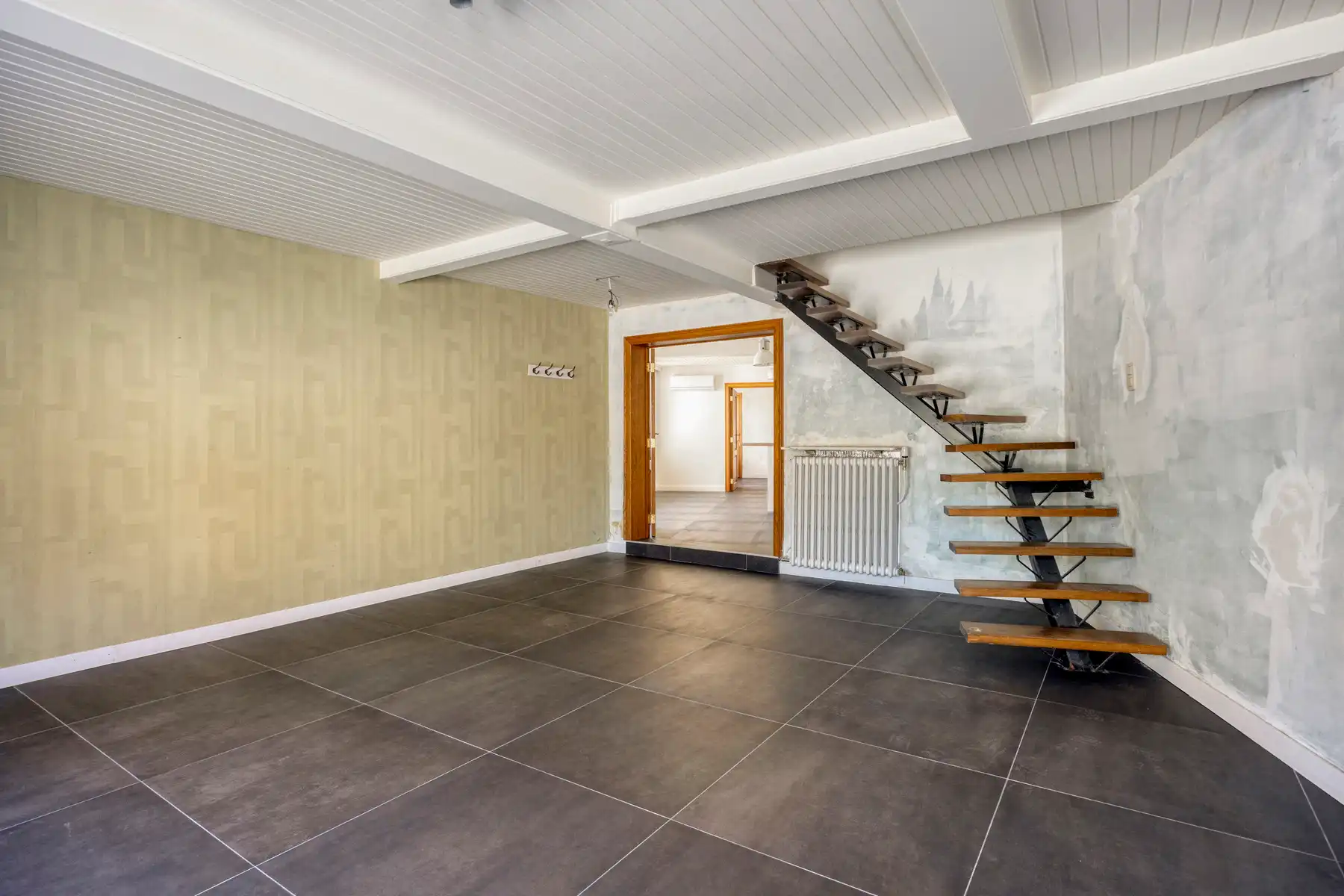 Zeer leuke woning in het dorpscentrum van Nederhasselt foto 5