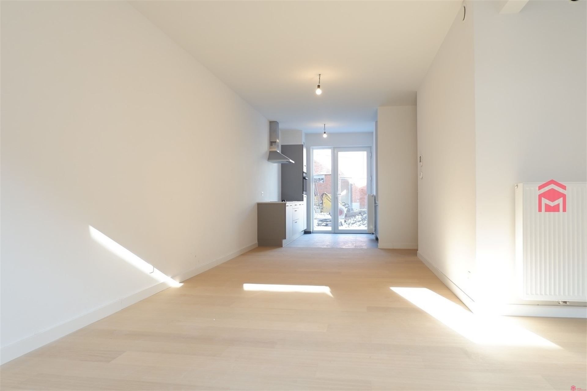 Recent, gelijkvloers appartement met tuintje foto 5