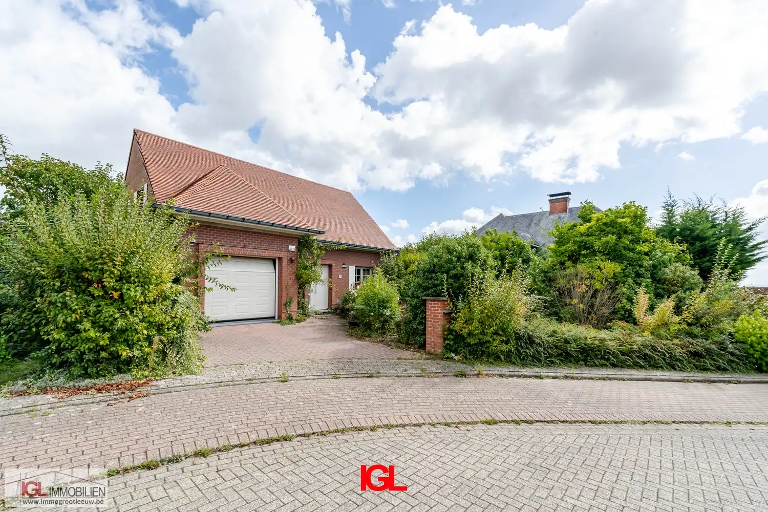 Hoofdfoto van de publicatie: Villa te koop in Itterbeek