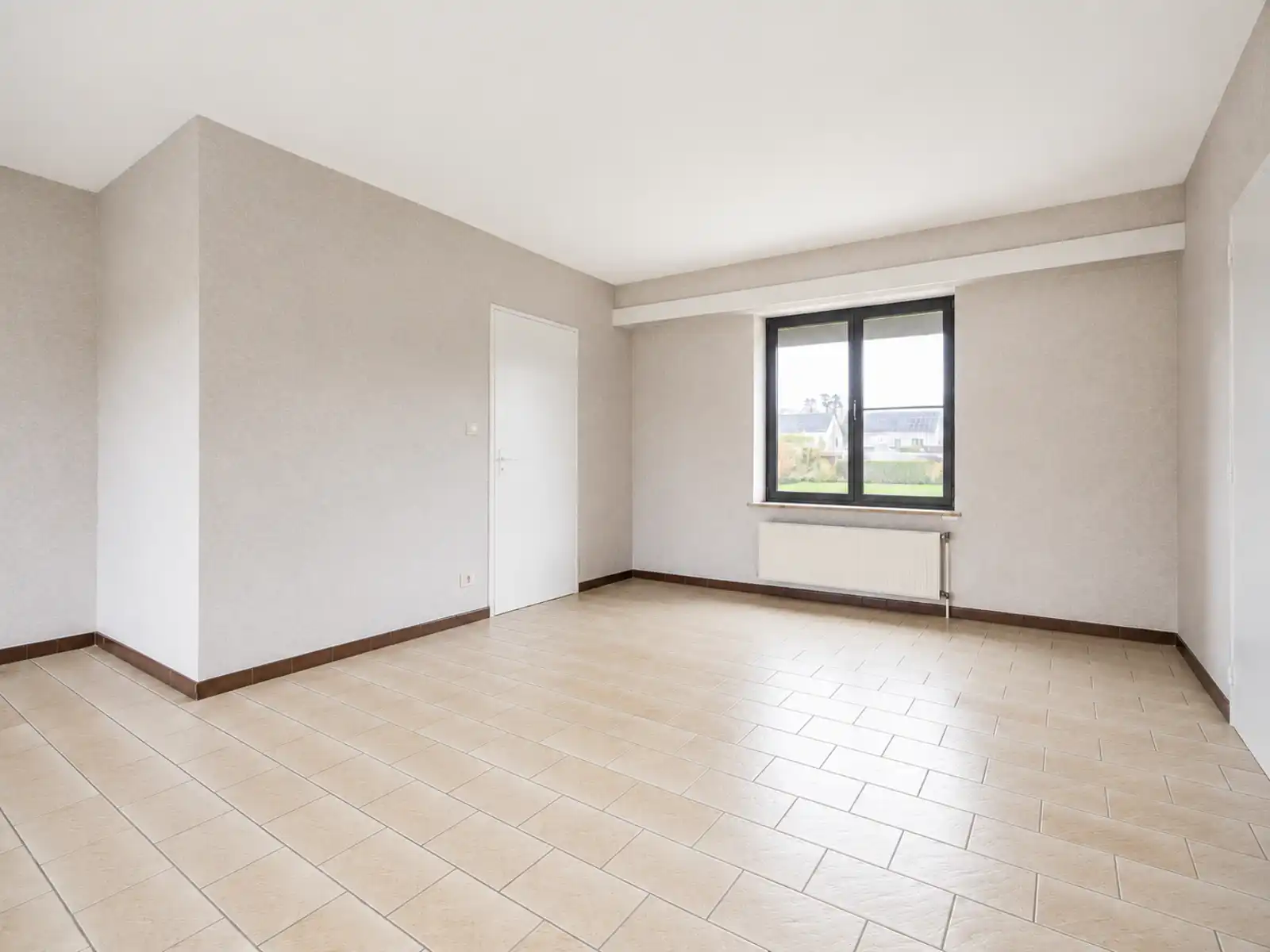 Vrijstaande woning met veel potentieel foto 7