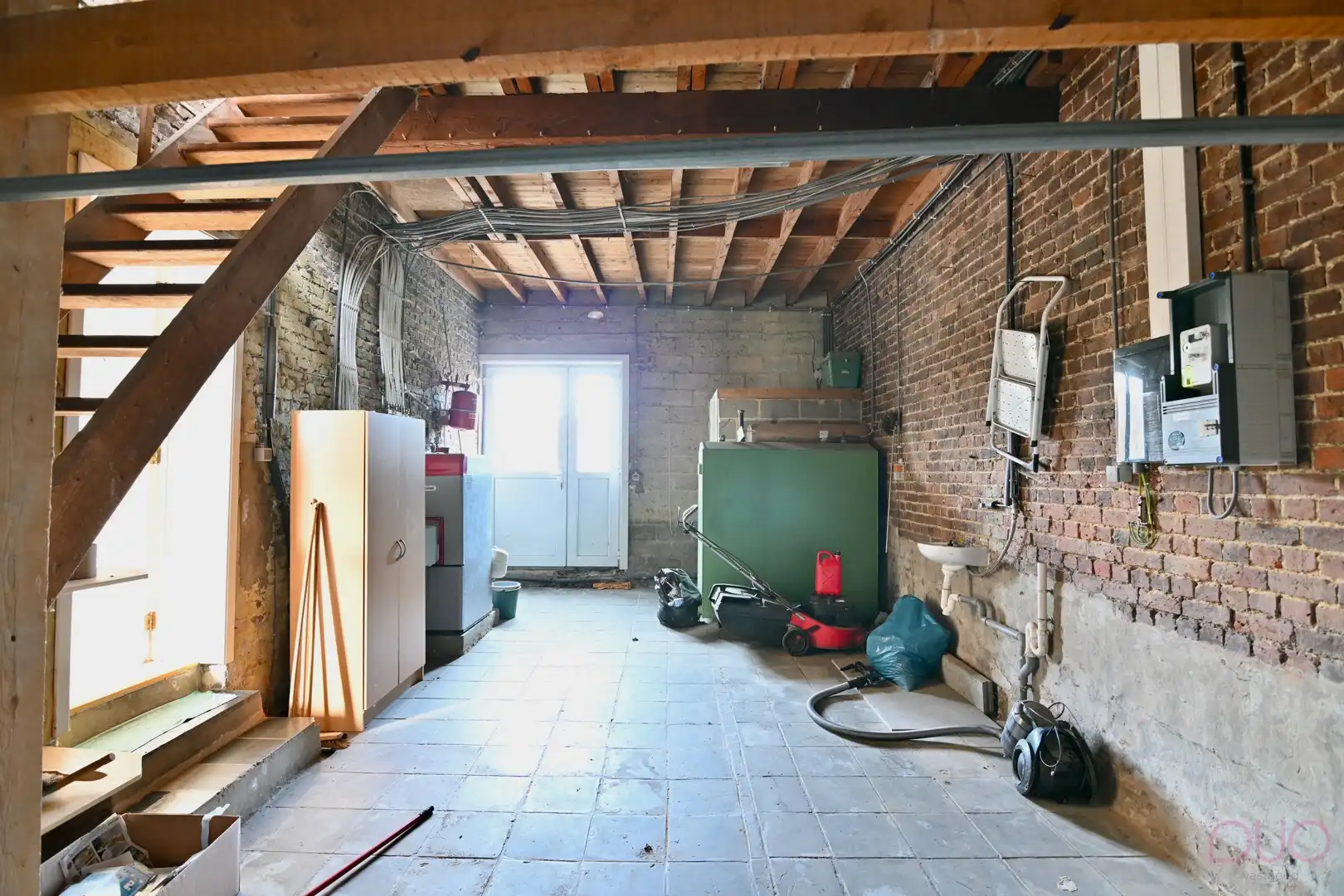 Rustig gelegen instapklare woning met drie slaapkamers op een perceel van 4a30ca foto 19