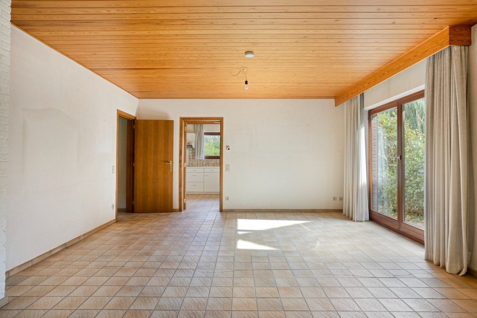 Ruime gezinswoning met grote tuin op perceel van 10a 29ca in Oud-Heverlee – bewoonbare opp. 226 m² foto 8