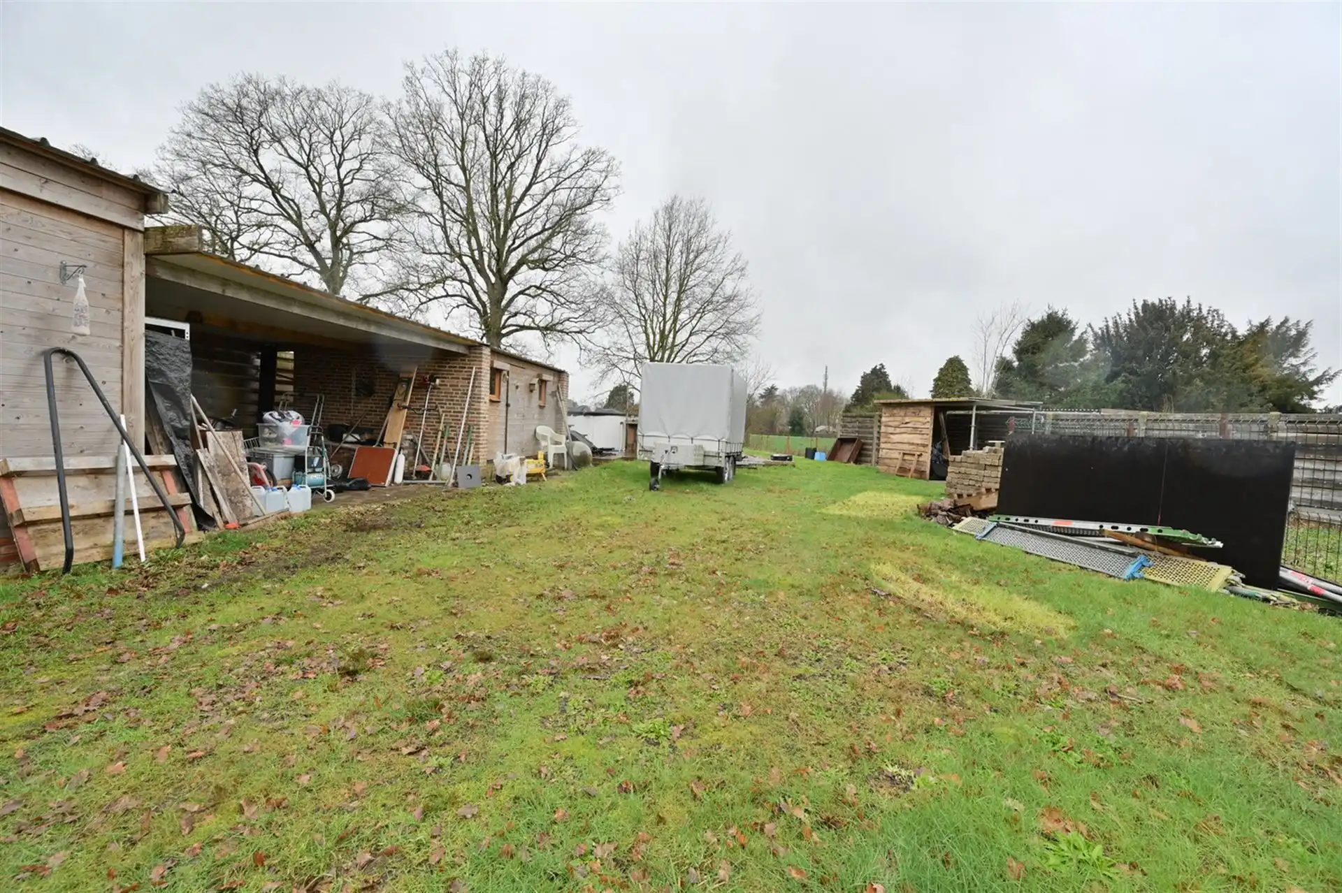 Te renoveren woning in landelijke omgeving foto 15