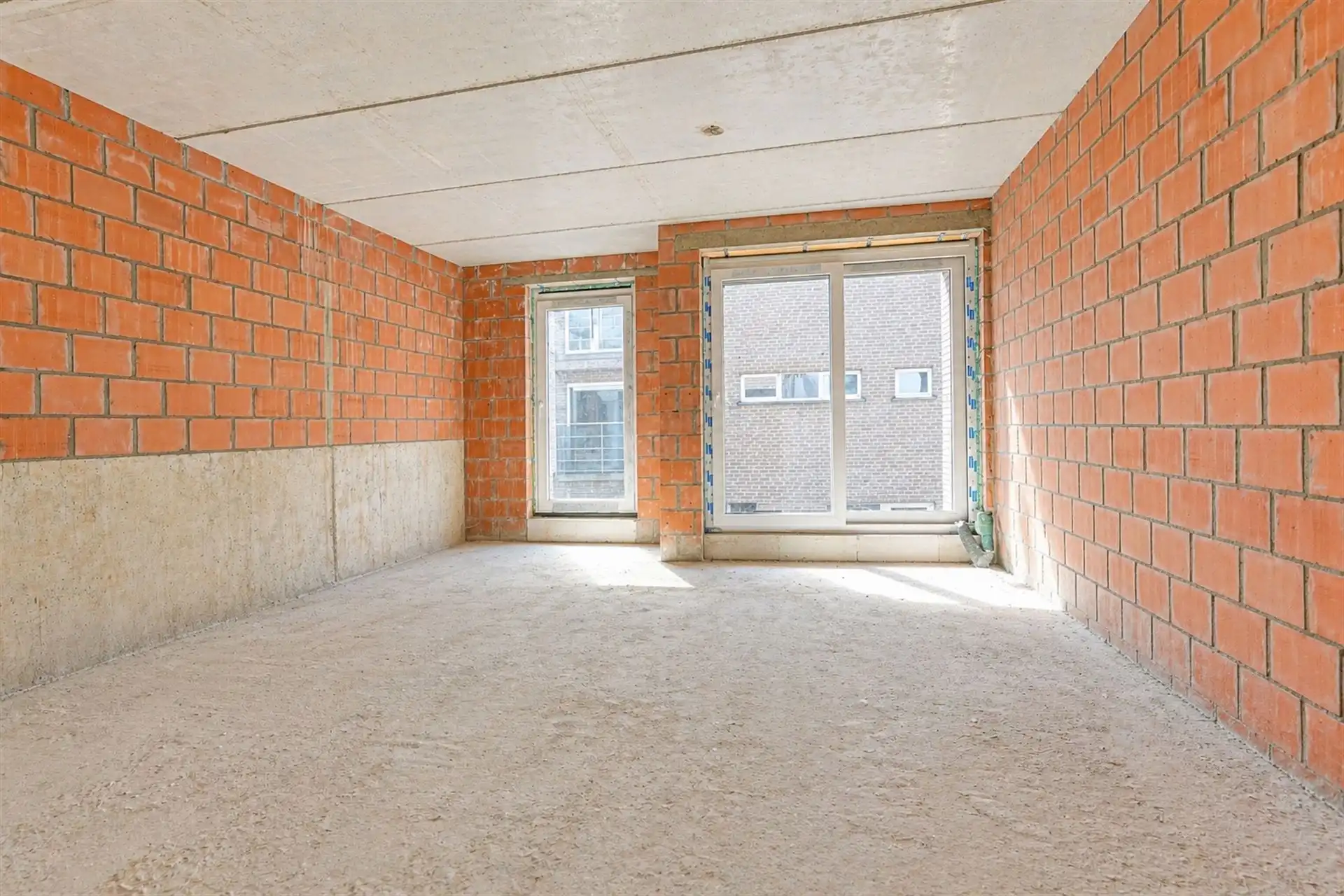 Nieuwbouwinvesteringsproject met 5 appartementen in Moerbeke foto 9