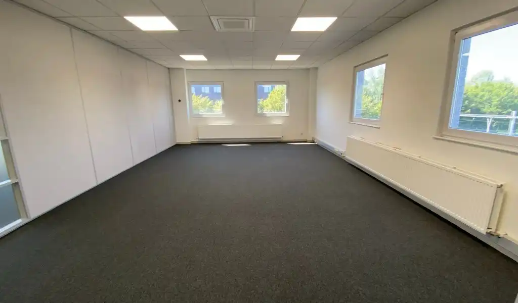 Instapklare kantoren te huur vlakbij afrit E40/R4 in Sint-Denijs-Westrem foto 10