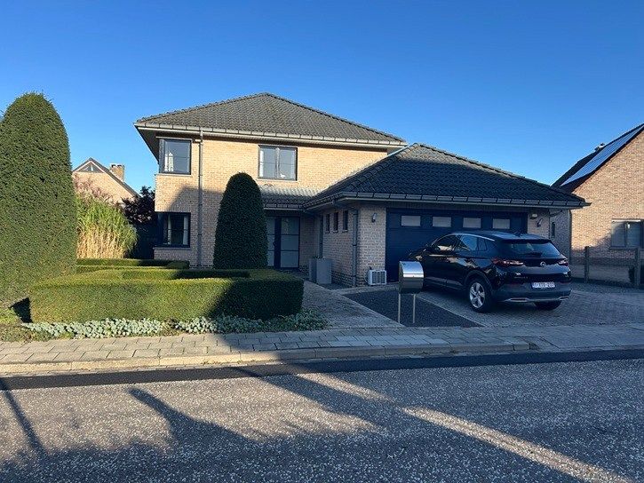 Prachtige Luxe Instapklare Villa foto {{pictureIndex}}