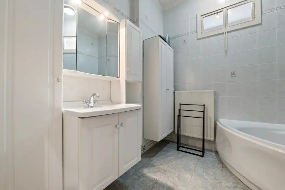 CHARMANTE GEZINSWONING MET 2 SLKS + MOGELIJKHEID TOT 3 SLKS IN HET LANDELIJKE GINGELOM foto 16