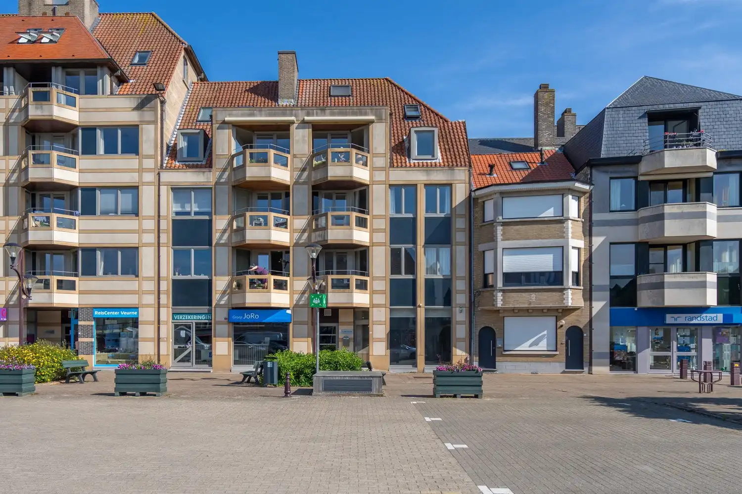 HANDELSRUIMTE CENTRUM VEURNE foto 12