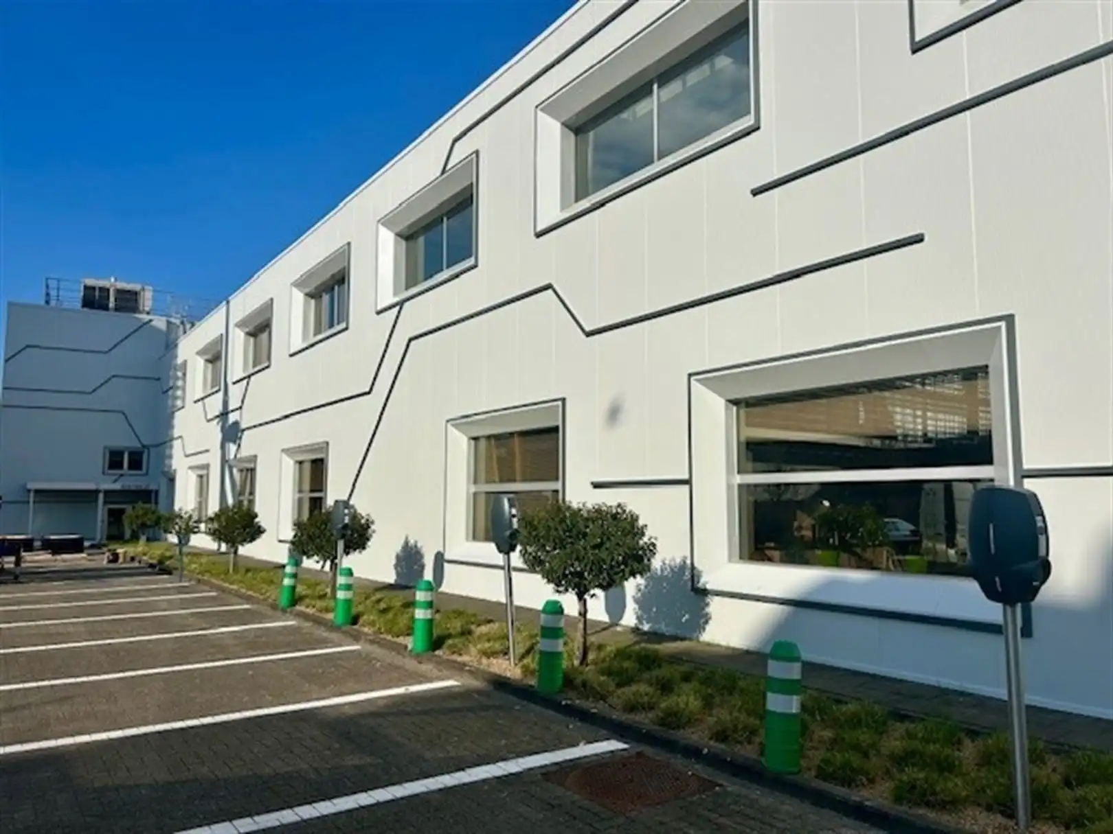 Kantoren in oud fabriekspand van 24m² tot 521m² foto 4