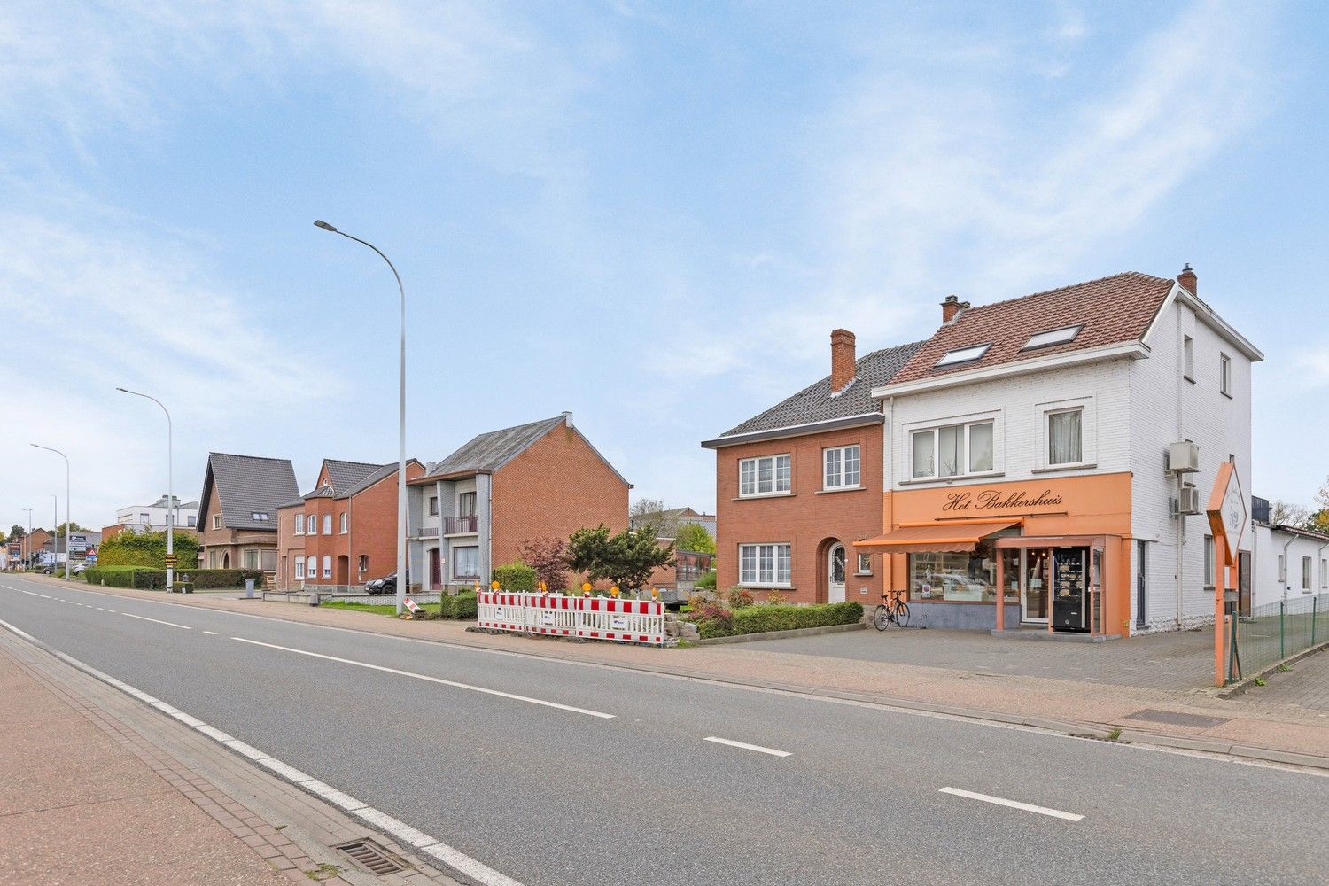 Te koop: Succesvolle bakkerij met woonst in Sint-Truiden foto 4