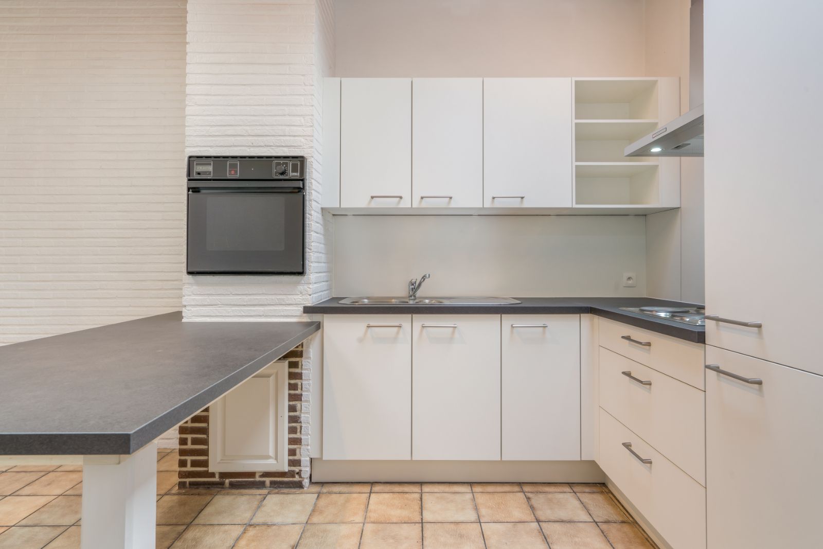 Gezellige woning met 4 slaapkamers foto 6