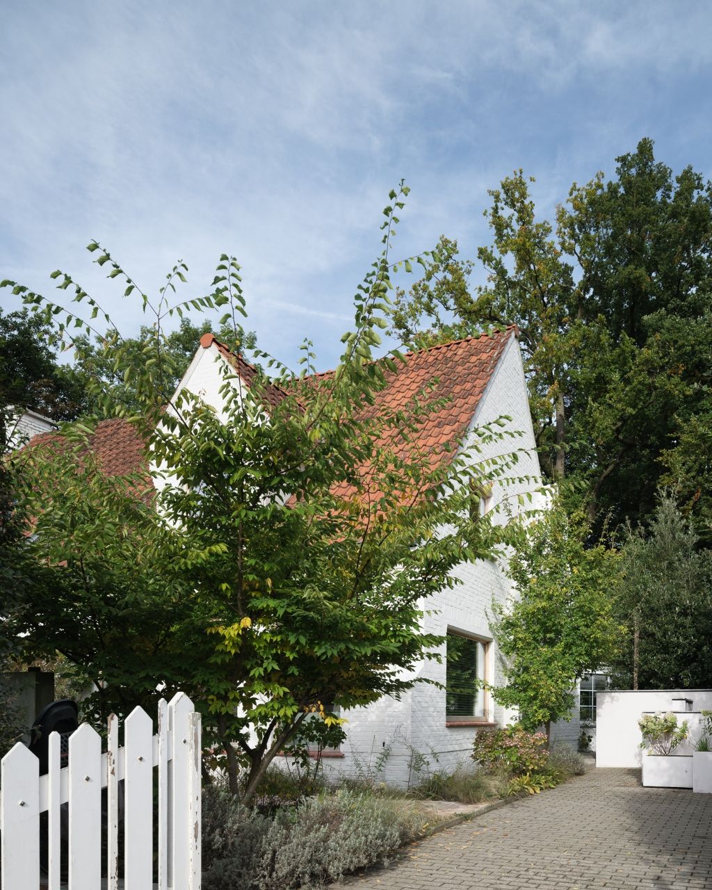 Destelbergen - Architecturale, halfopen bebouwing op fietsafstand van het Centrum van Gent met aangename tuin, 2 badkamers en 3 slaapkamers. foto 27