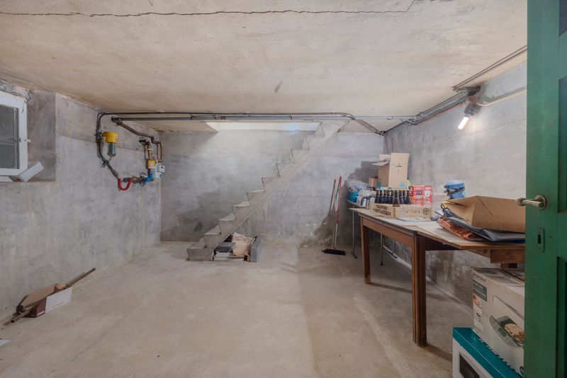 Rumbeke - Rijwoning met garage achteraan foto 12