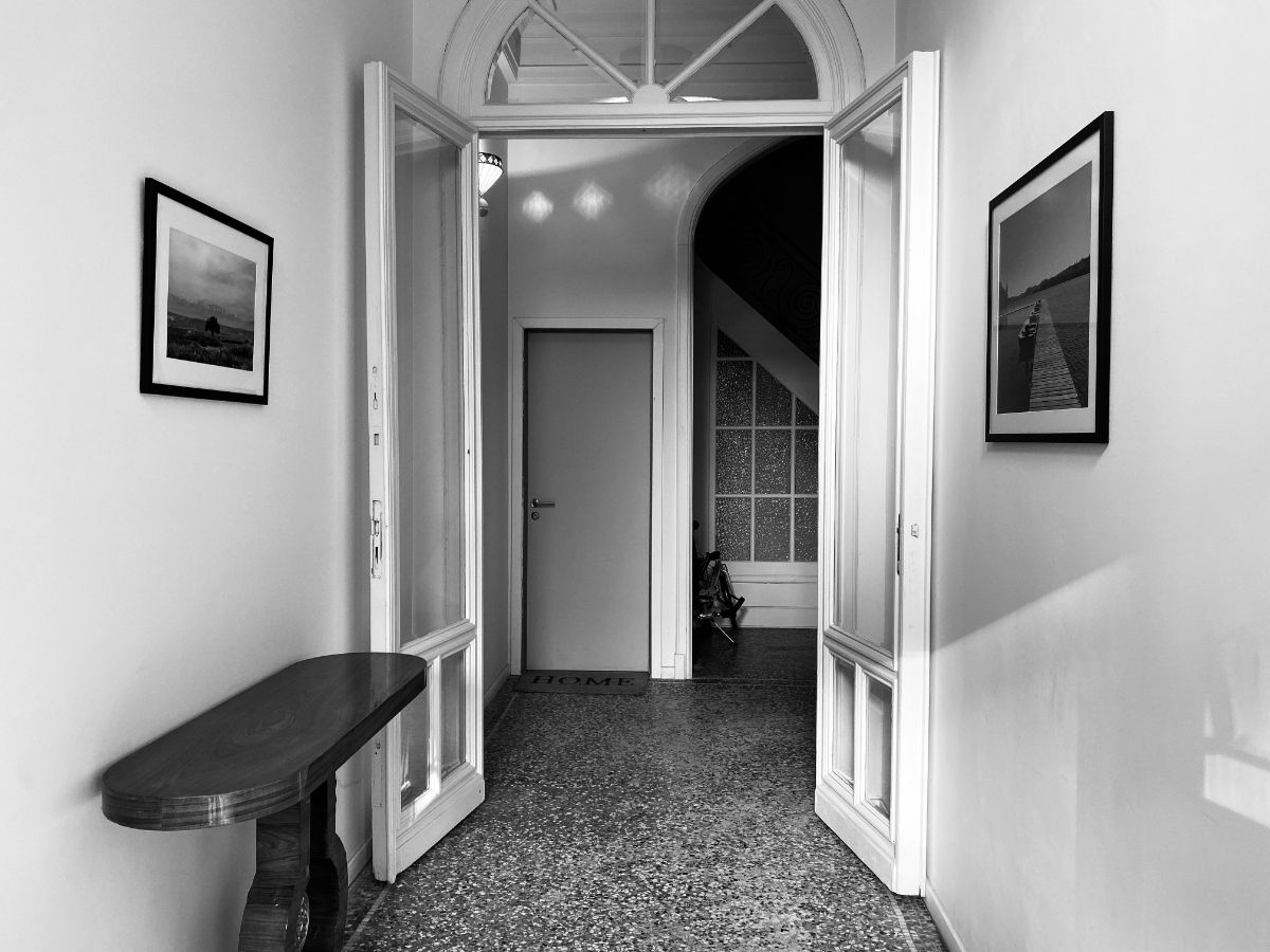 Super design Flat 95 m2 met gesloten garagebox en kelder foto 16