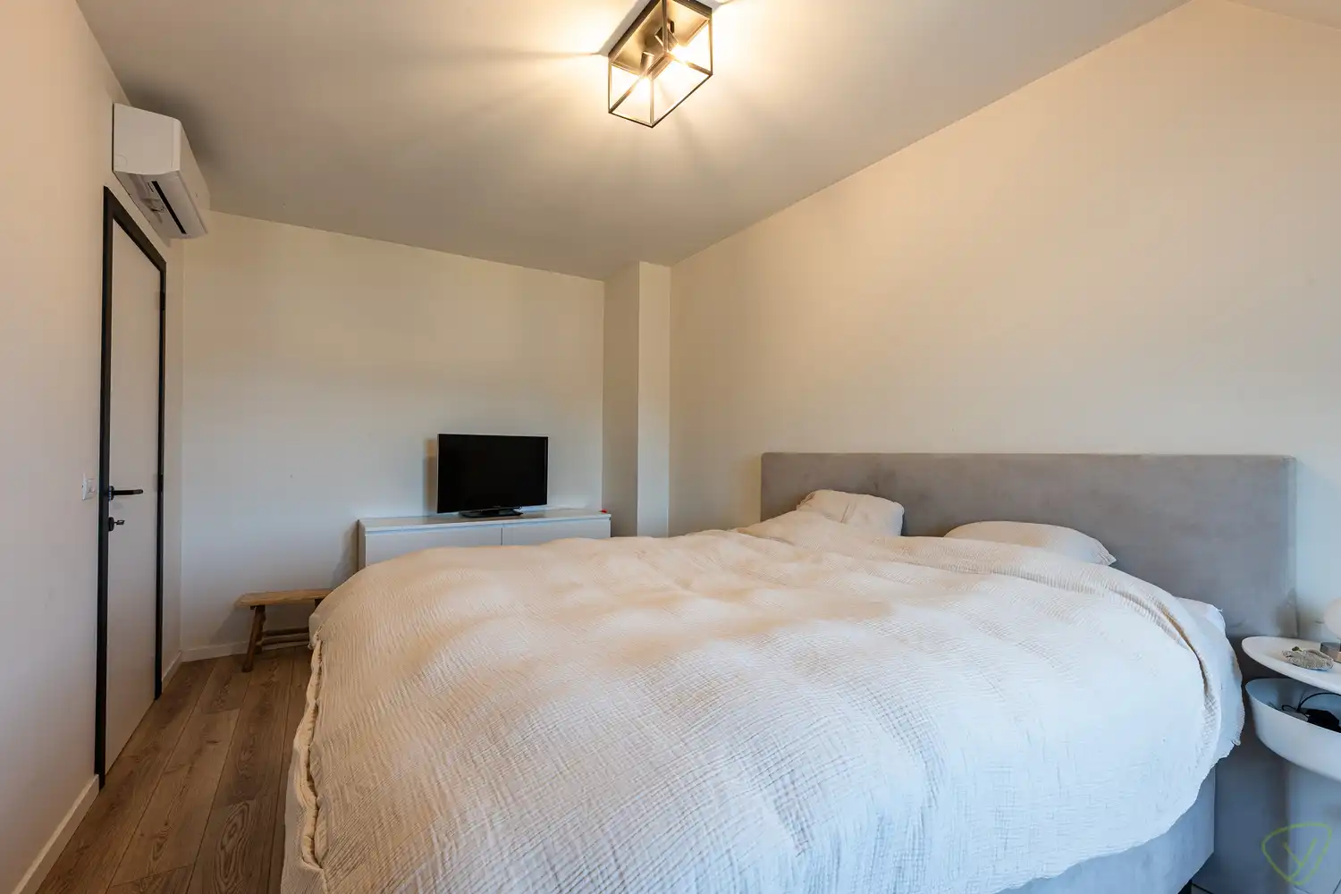 Moderne halfopen instpaklare woning met garage en tuin op aantrekkelijke locatie in Kaprijke - ideaal voor comfortabel wonen! foto 18