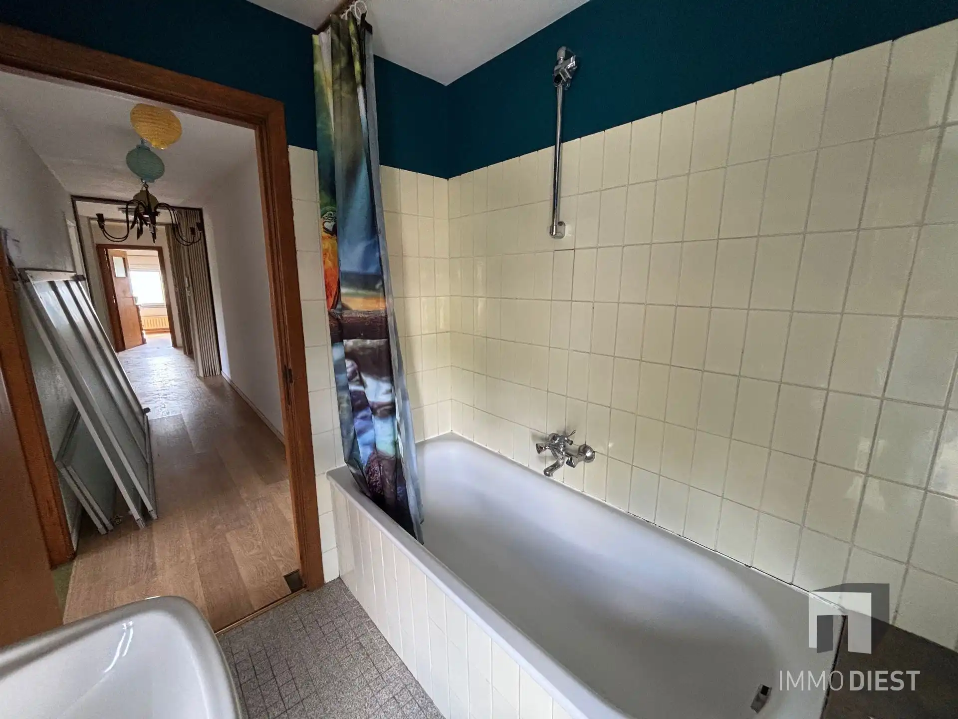Ruime betaalbare woning met veranda en bijgebouw foto 54