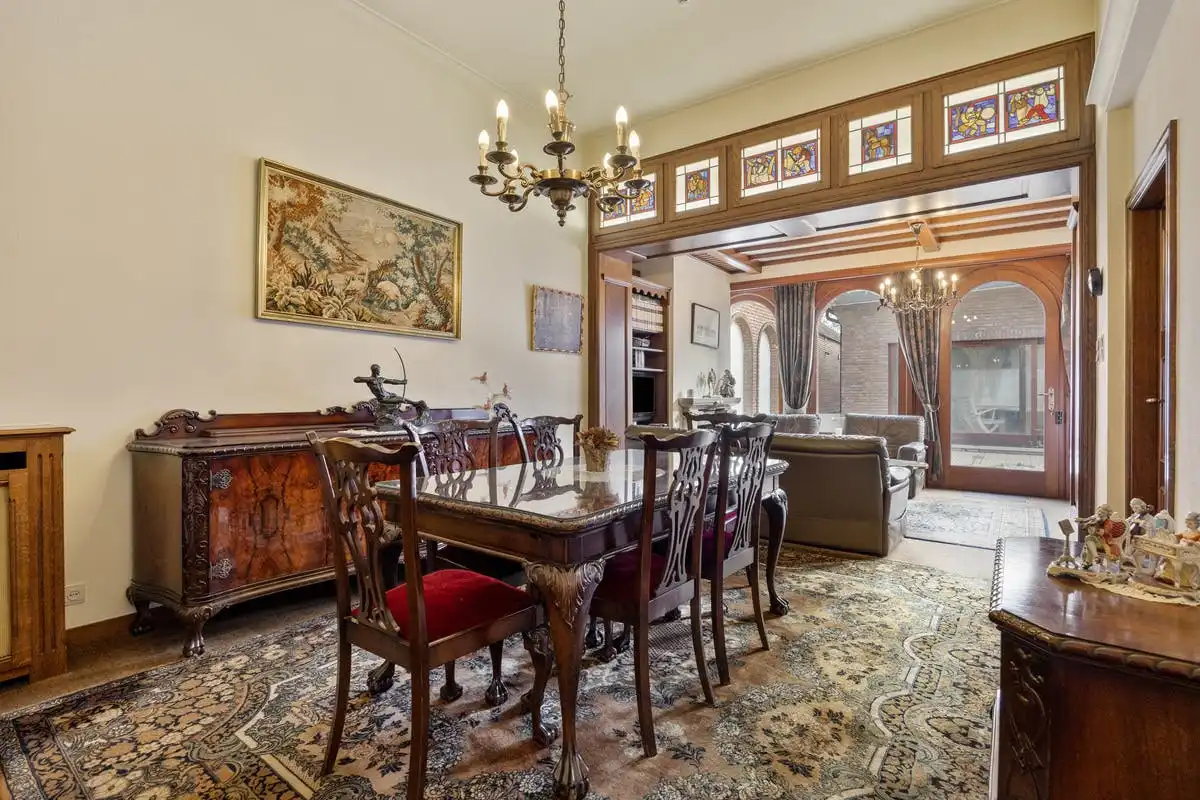 Te renoveren woning te koop in Niel foto 4